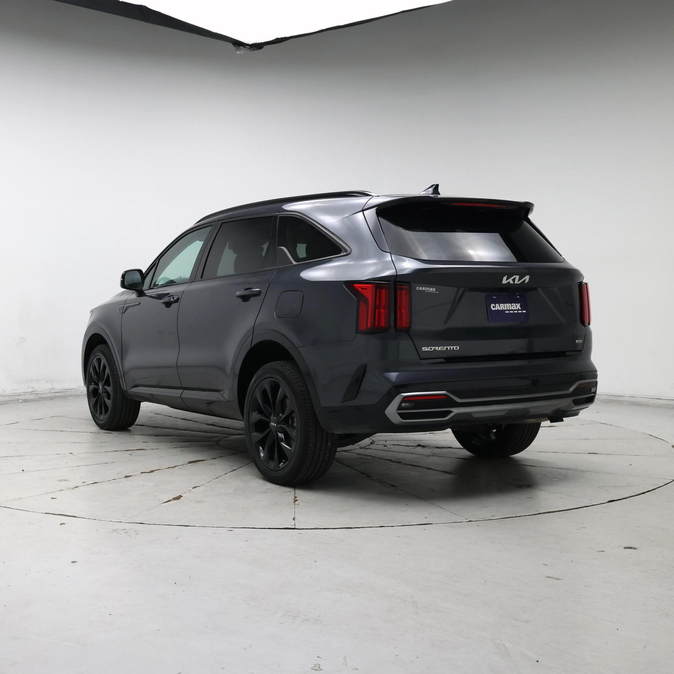 Thumbnail: 2023 Kia Sorento - 2