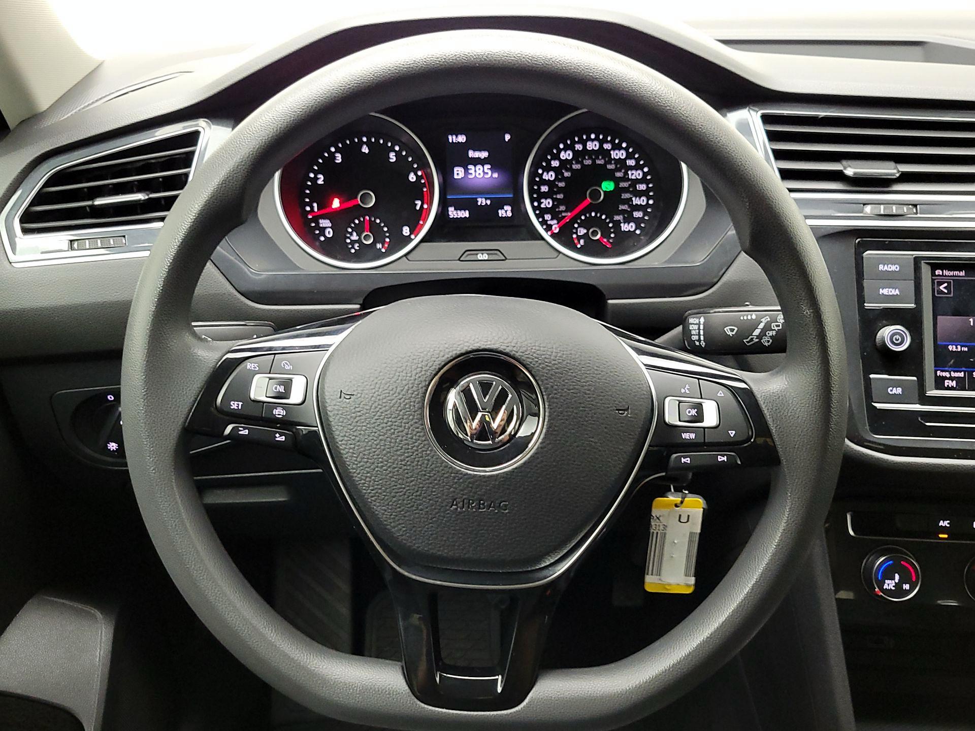 Thumbnail: 2019 Volkswagen Tiguan - 10