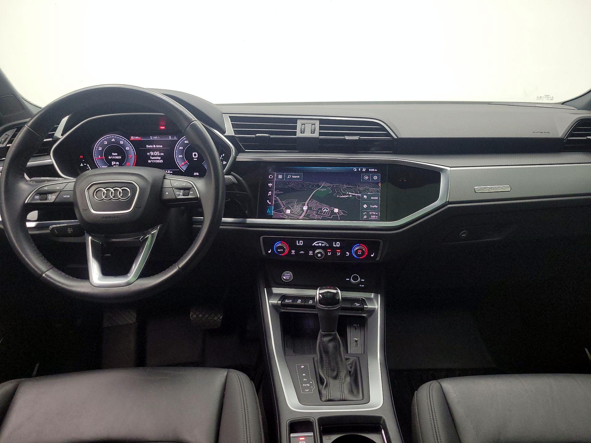 Thumbnail: 2020 Audi Q3 - 9