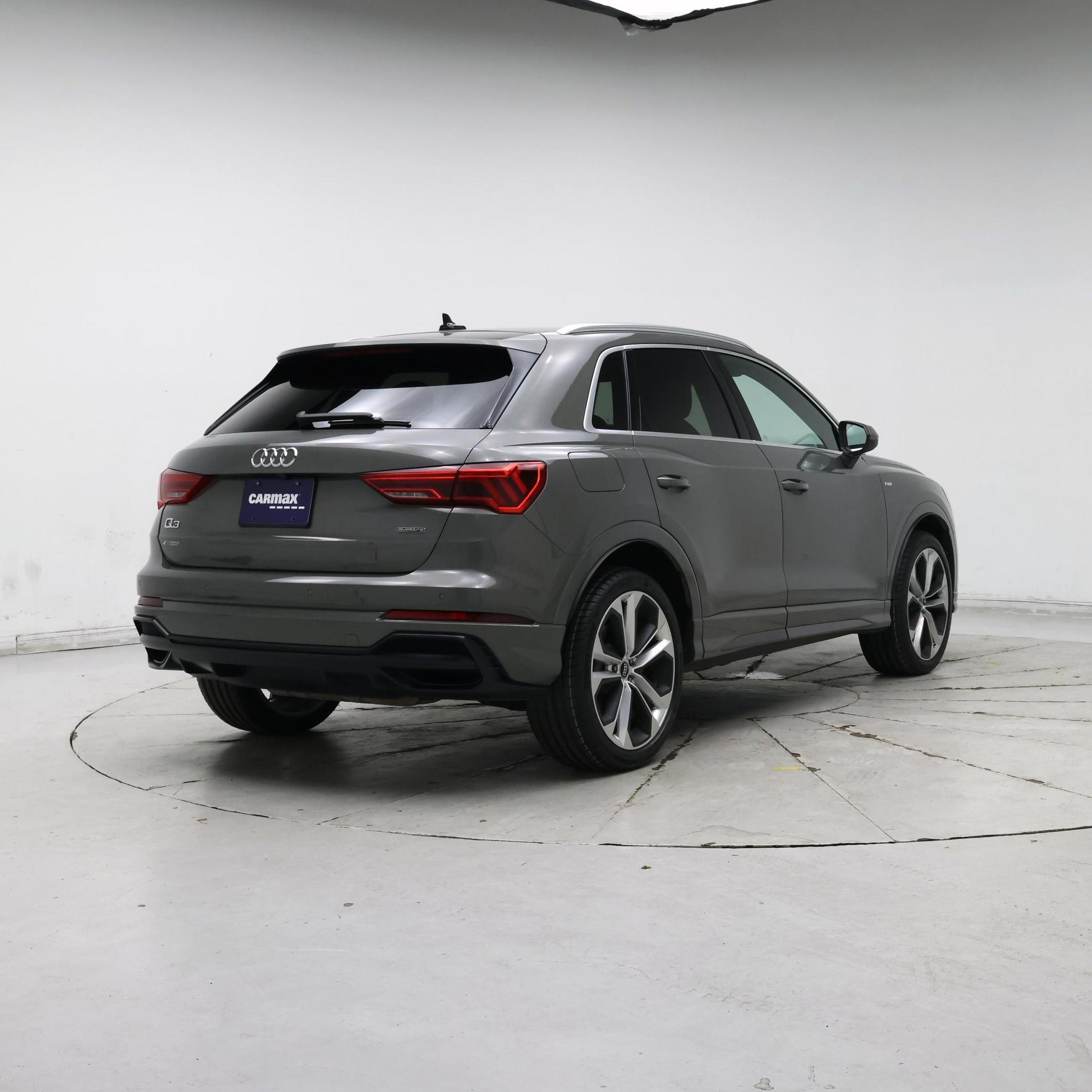 Thumbnail: 2020 Audi Q3 - 8