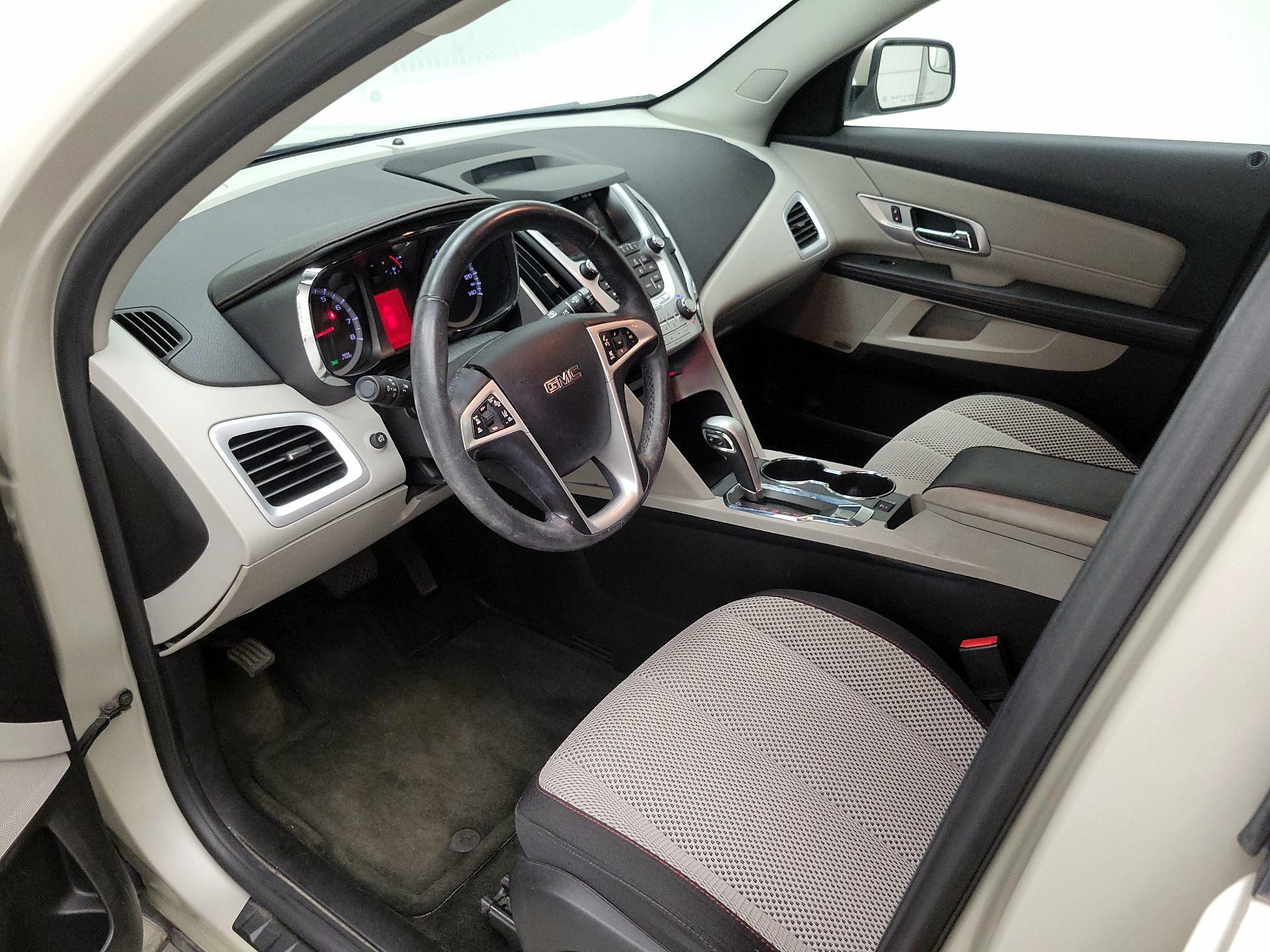 Thumbnail: 2014 GMC Terrain - 11
