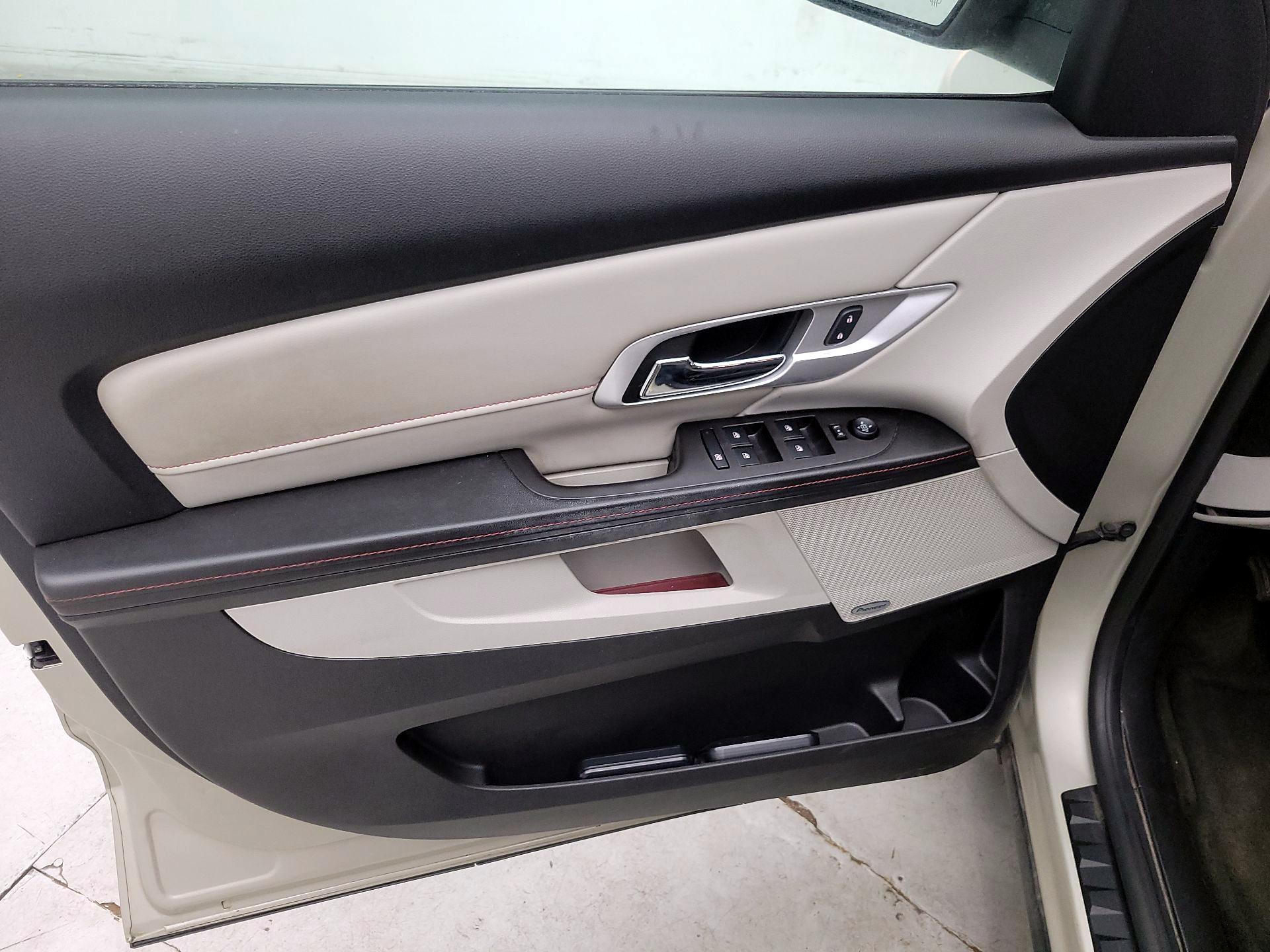 Thumbnail: 2014 GMC Terrain - 12