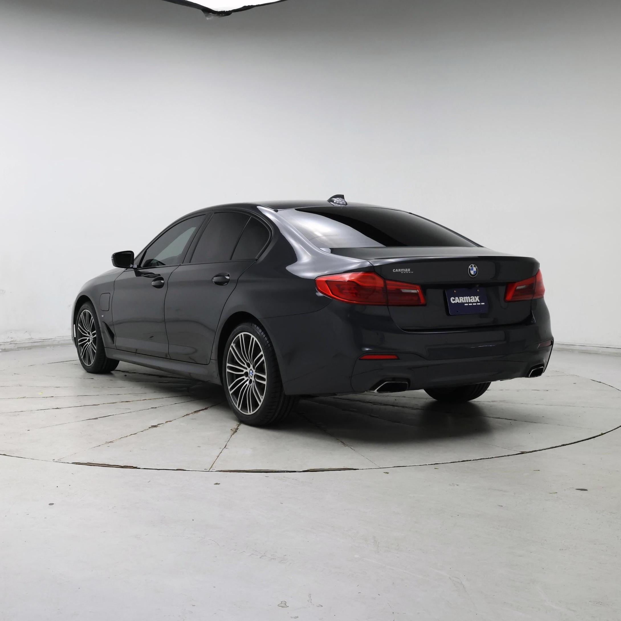 Thumbnail: 2020 BMW 5 Series - 2