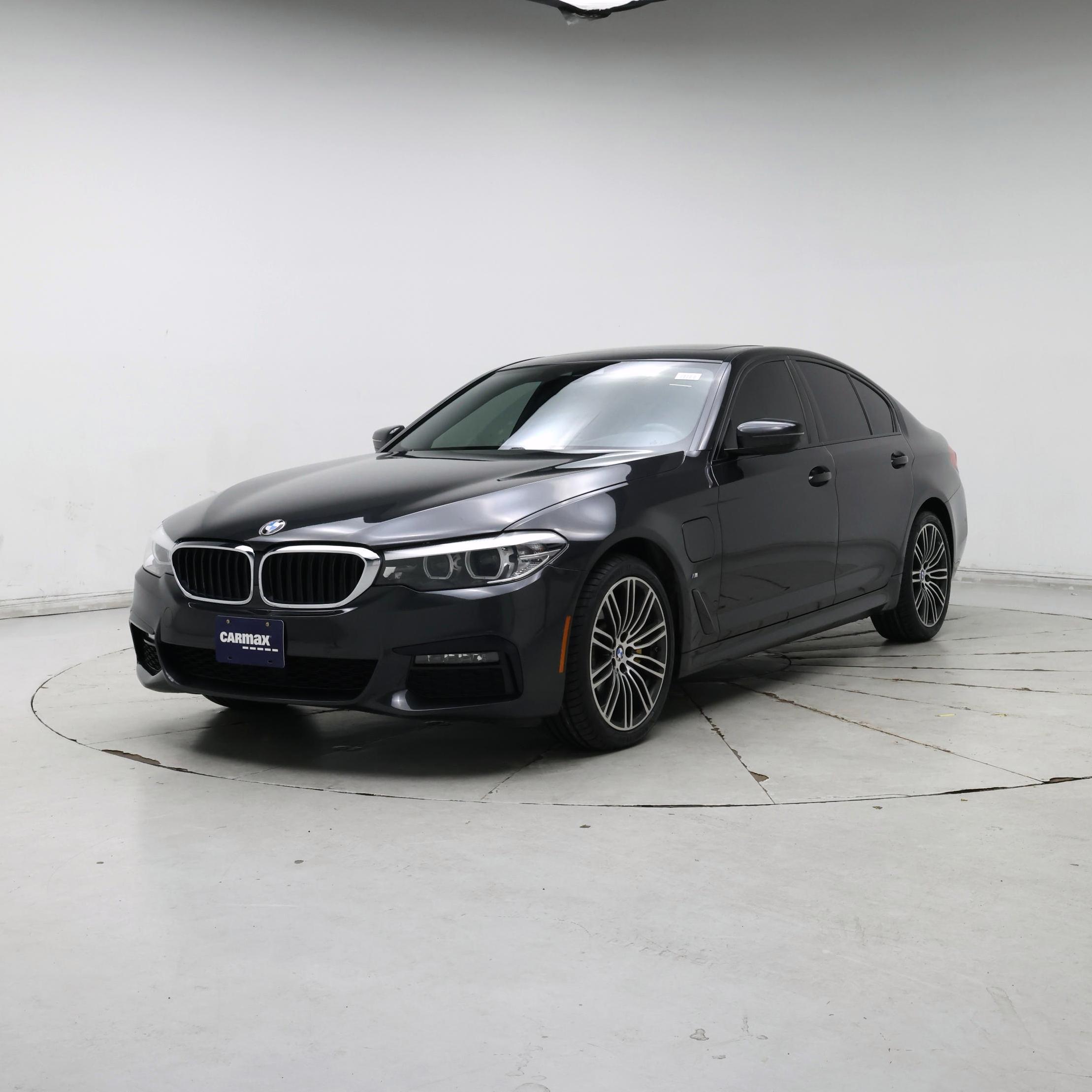 Thumbnail: 2020 BMW 5 Series - 4