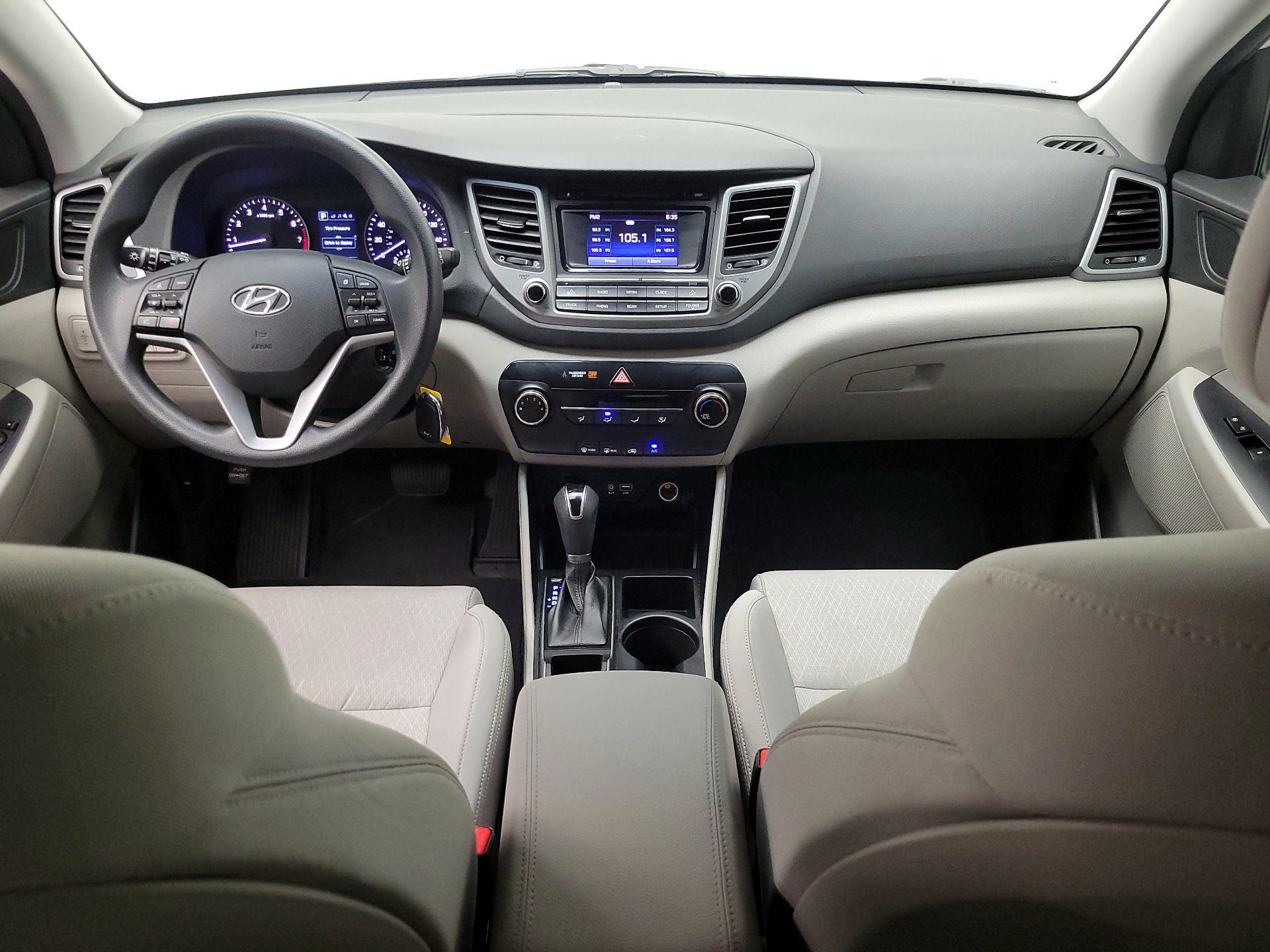 Thumbnail: 2017 Hyundai Tucson - 9