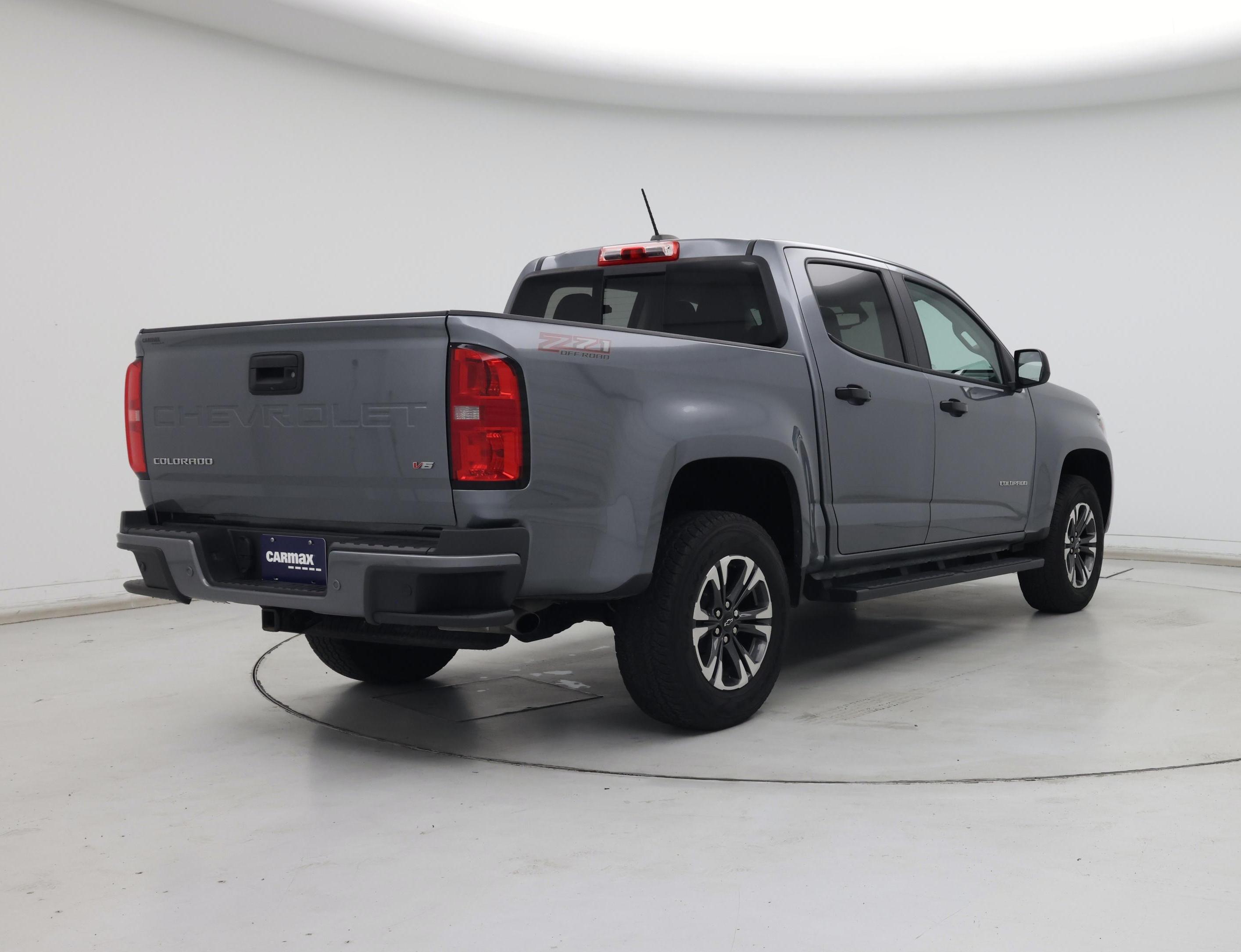 Thumbnail: 2022 Chevrolet Colorado - 8