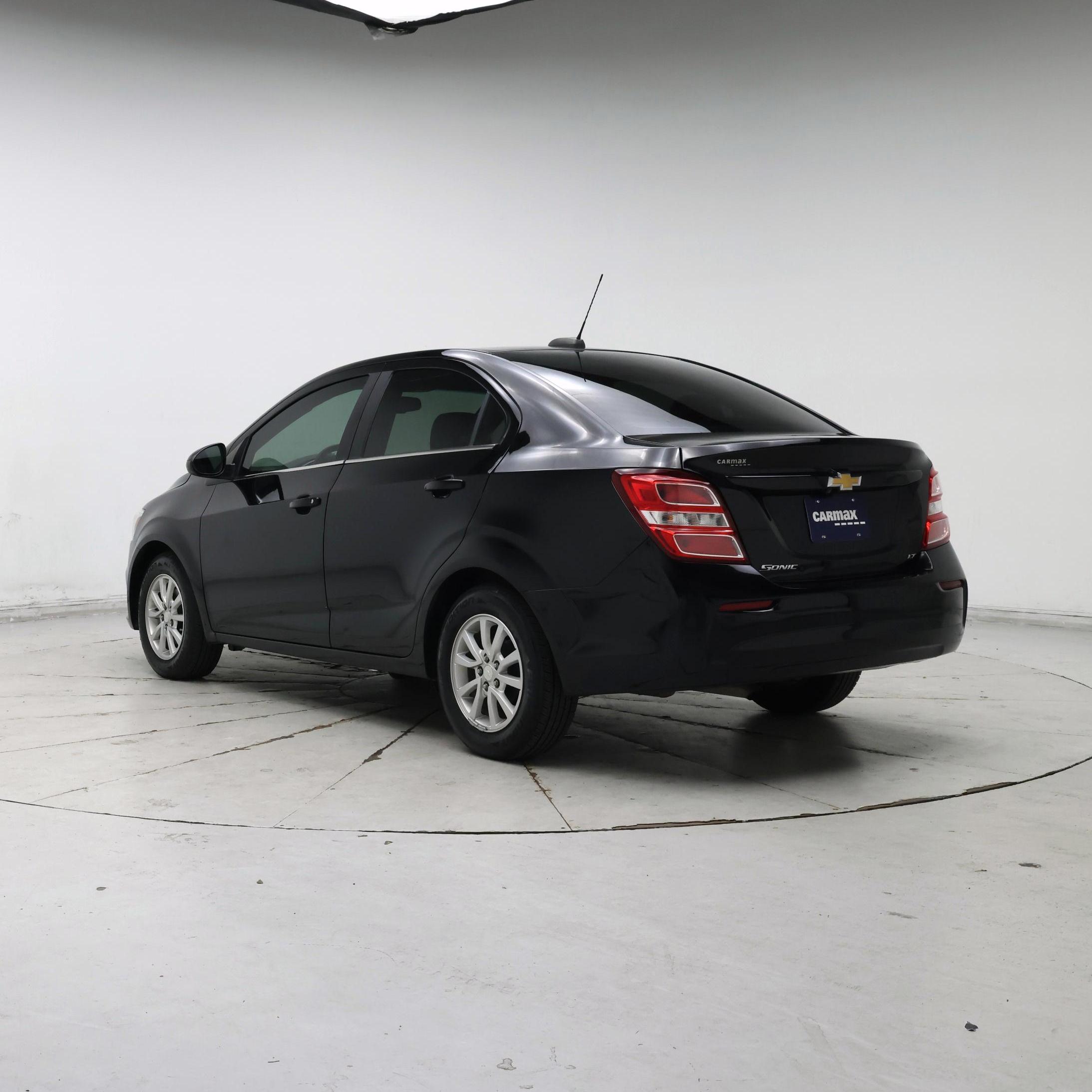 Thumbnail: 2019 Chevrolet Sonic - 2