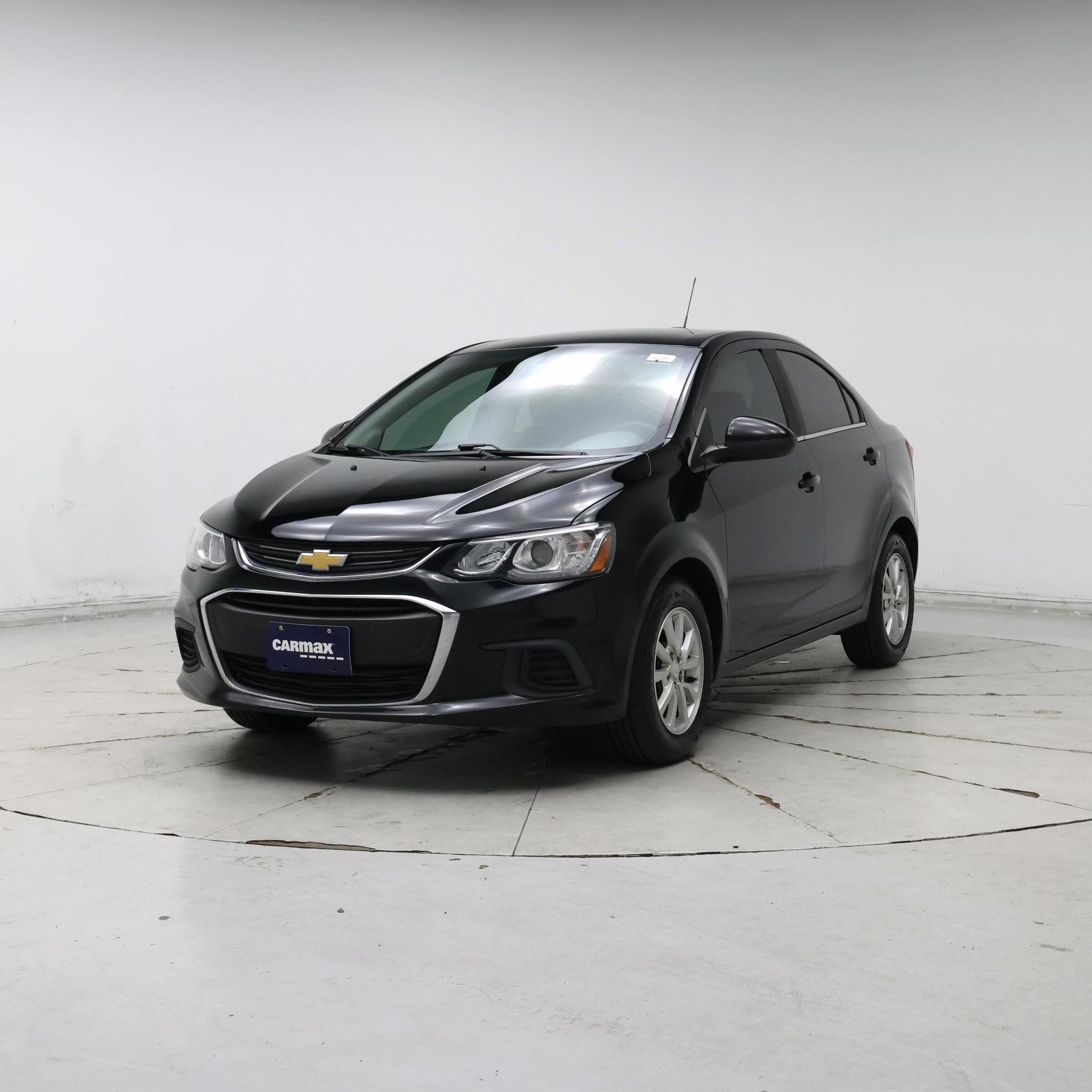 Thumbnail: 2019 Chevrolet Sonic - 4