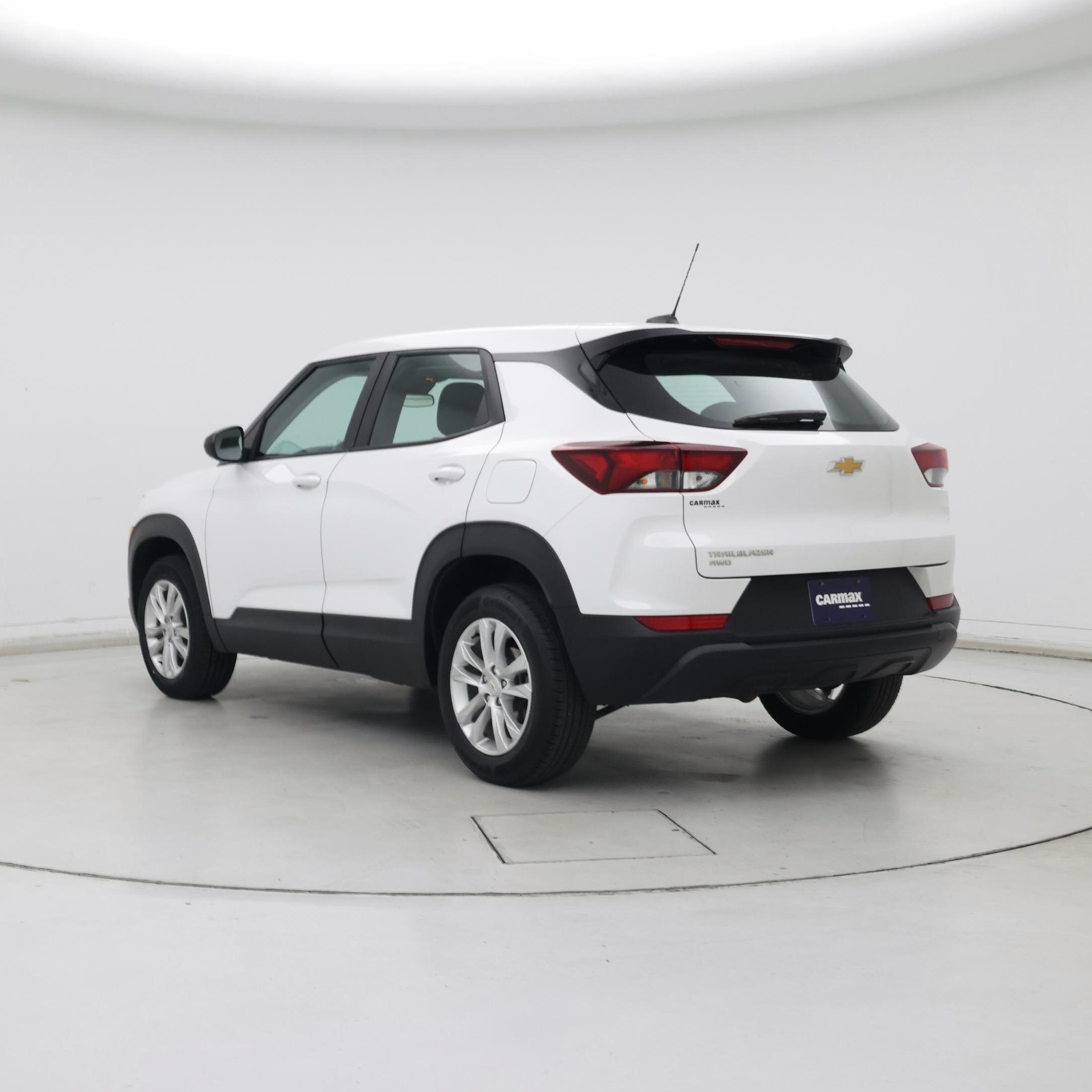 Thumbnail: 2023 Chevrolet TrailBlazer - 2