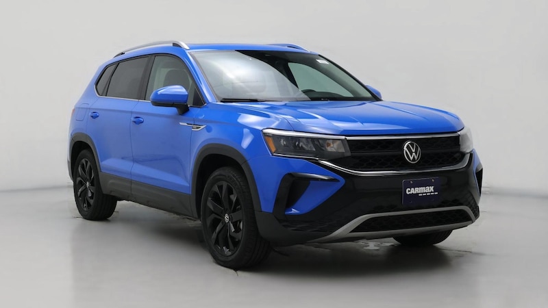 2022 Volkswagen Taos SE Hero Image