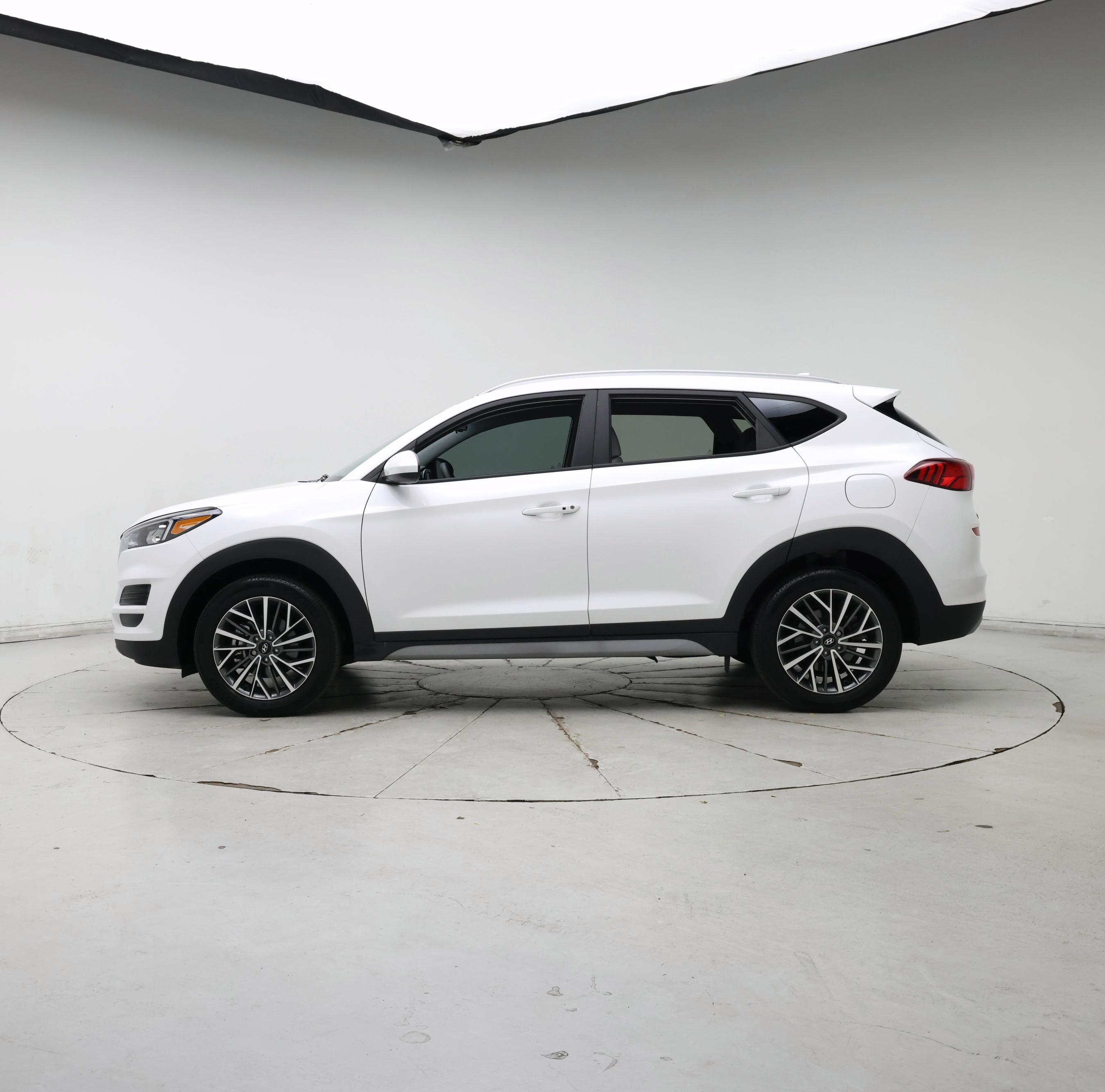 Thumbnail: 2020 Hyundai Tucson - 3