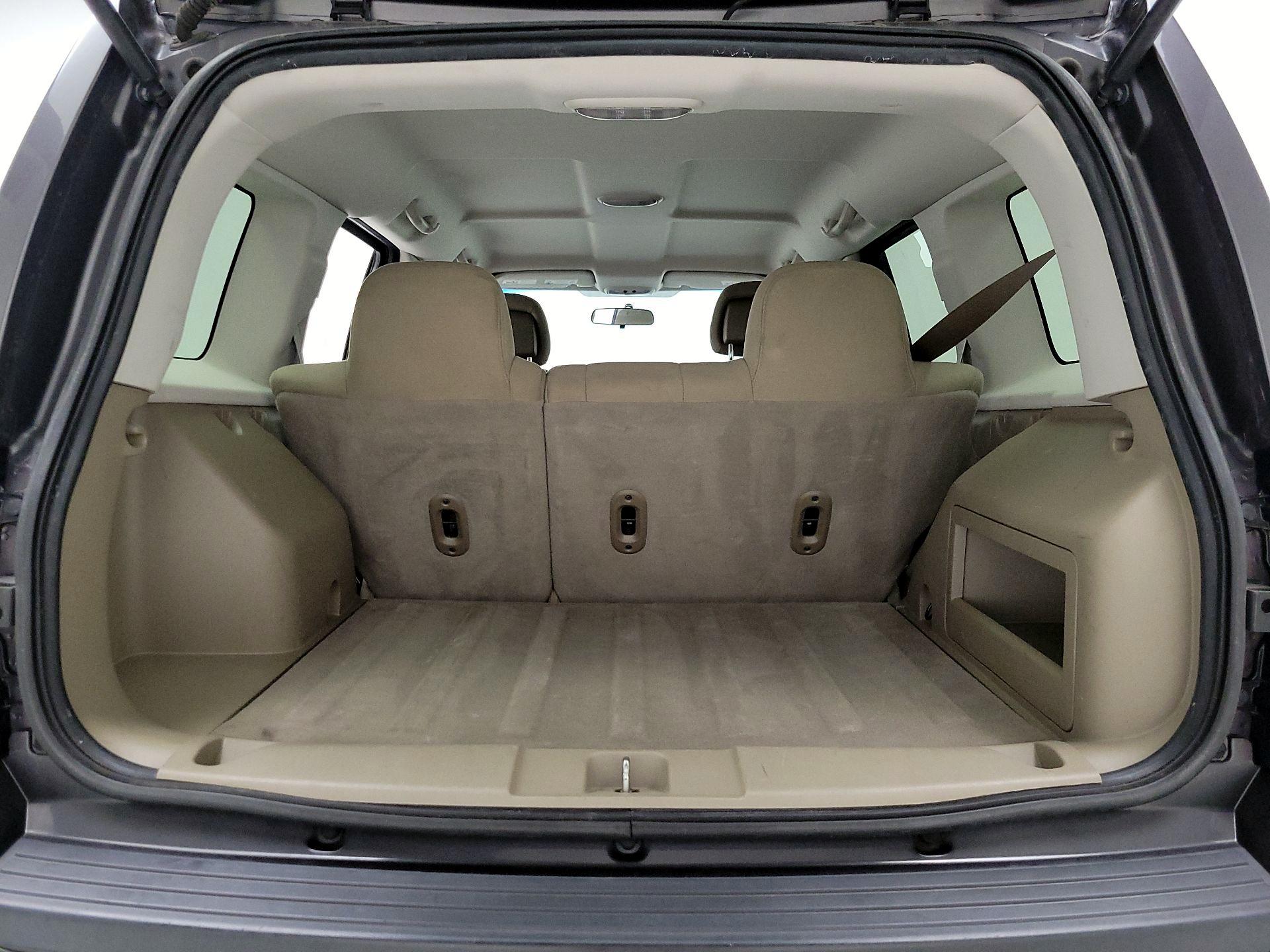 Thumbnail: 2015 Jeep Patriot - 18