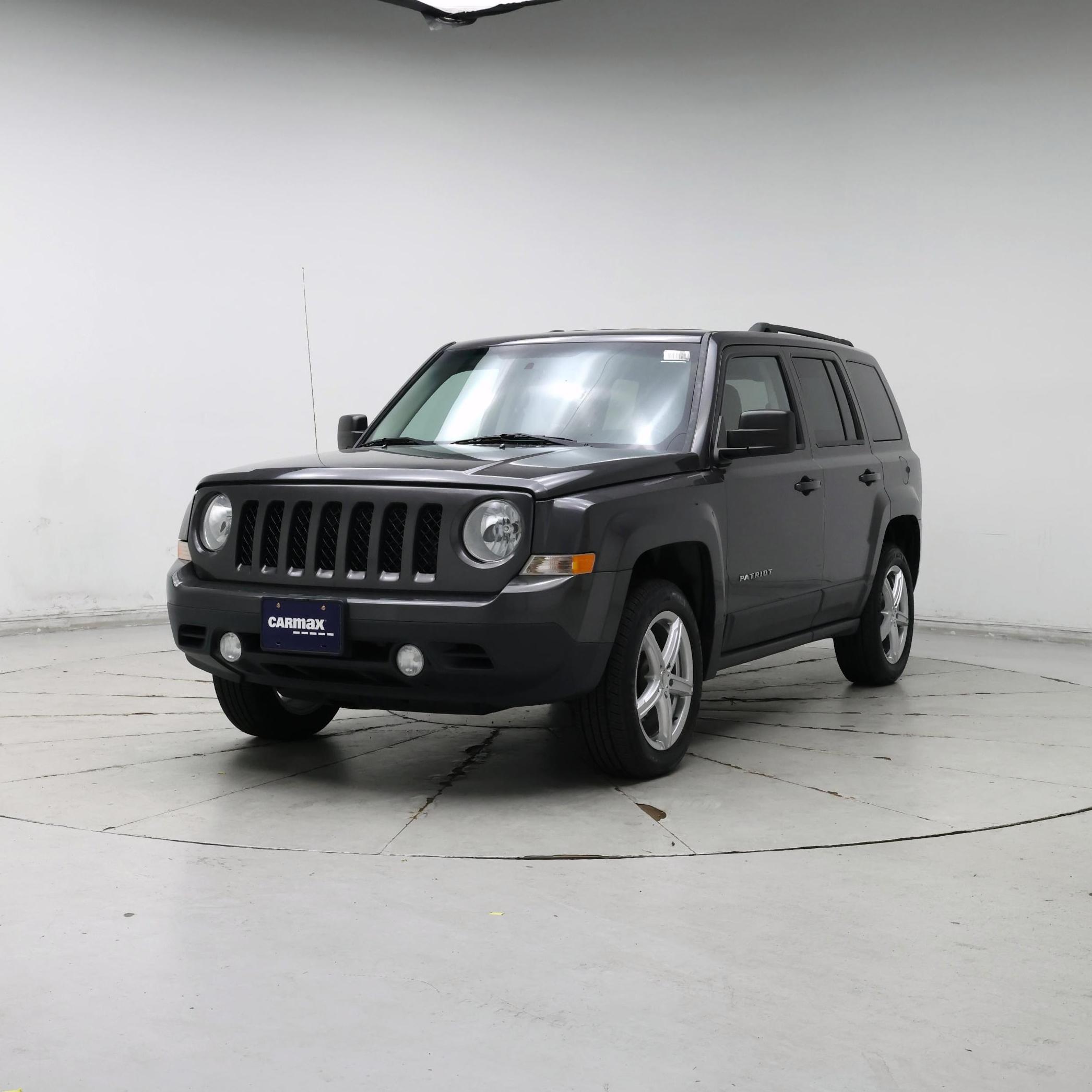 Thumbnail: 2015 Jeep Patriot - 4