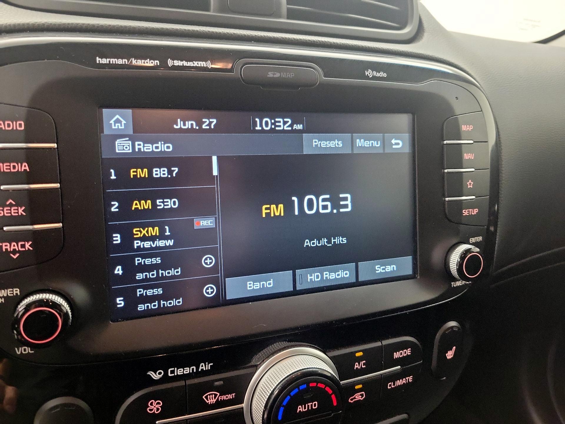 Thumbnail: 2018 Kia Soul - 16