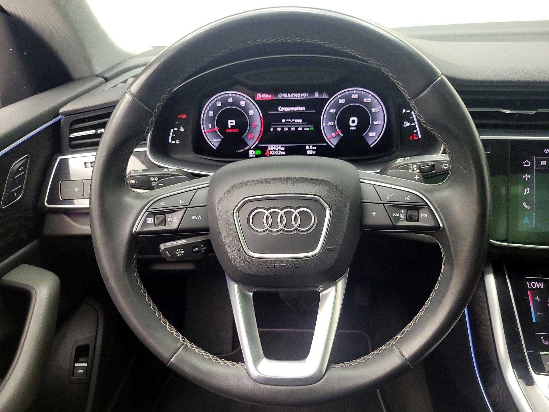 Thumbnail: 2021 Audi Q8 - 10