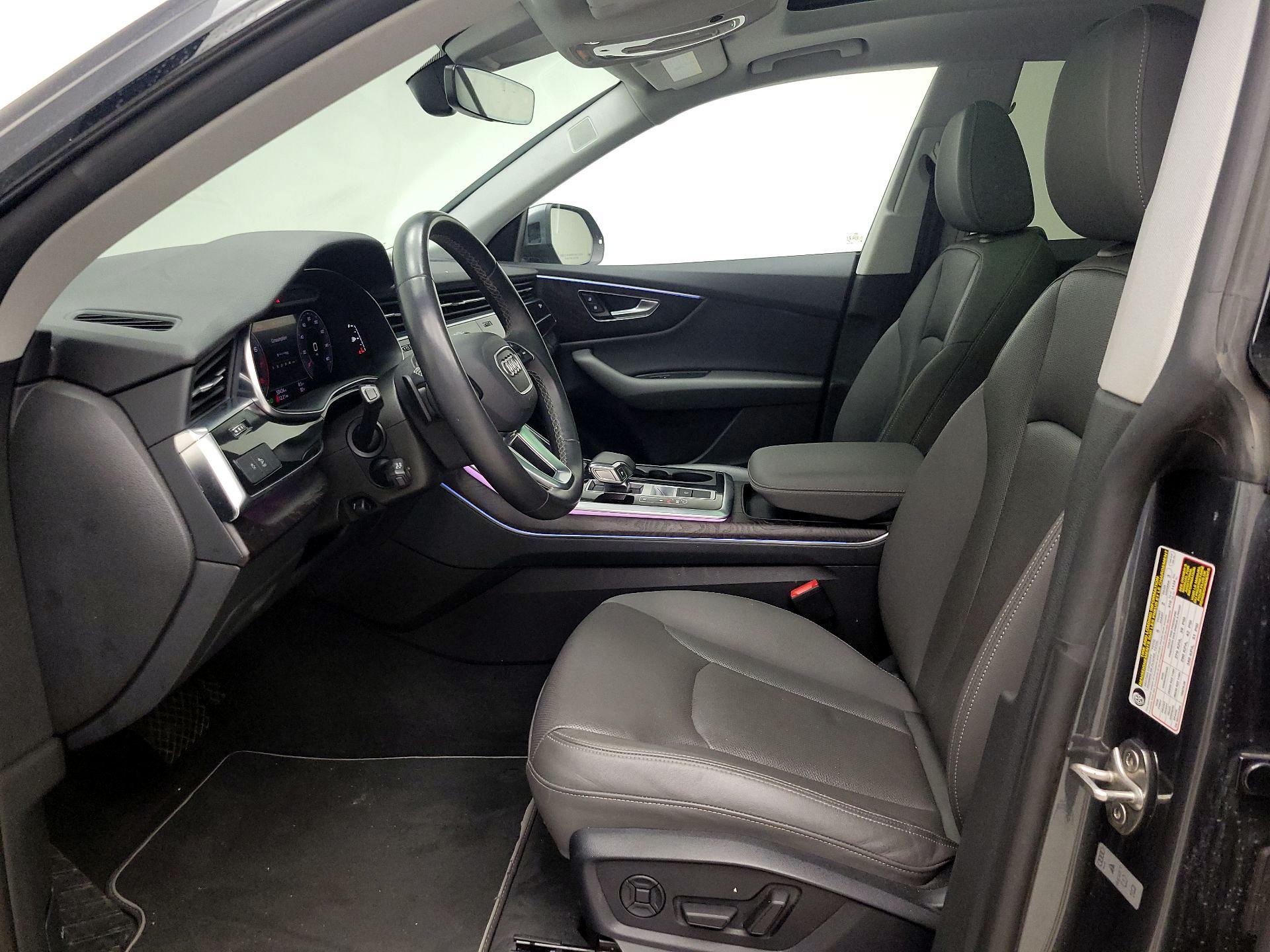 Thumbnail: 2021 Audi Q8 - 11