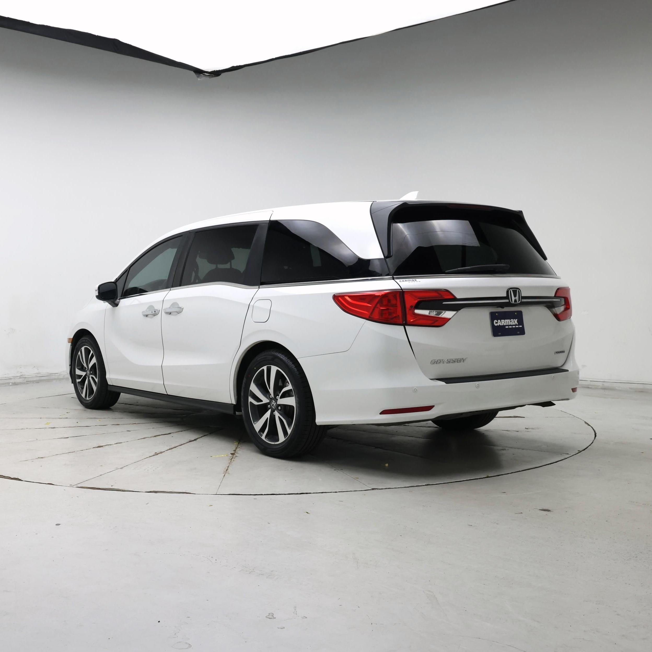 Thumbnail: 2023 Honda Odyssey - 2