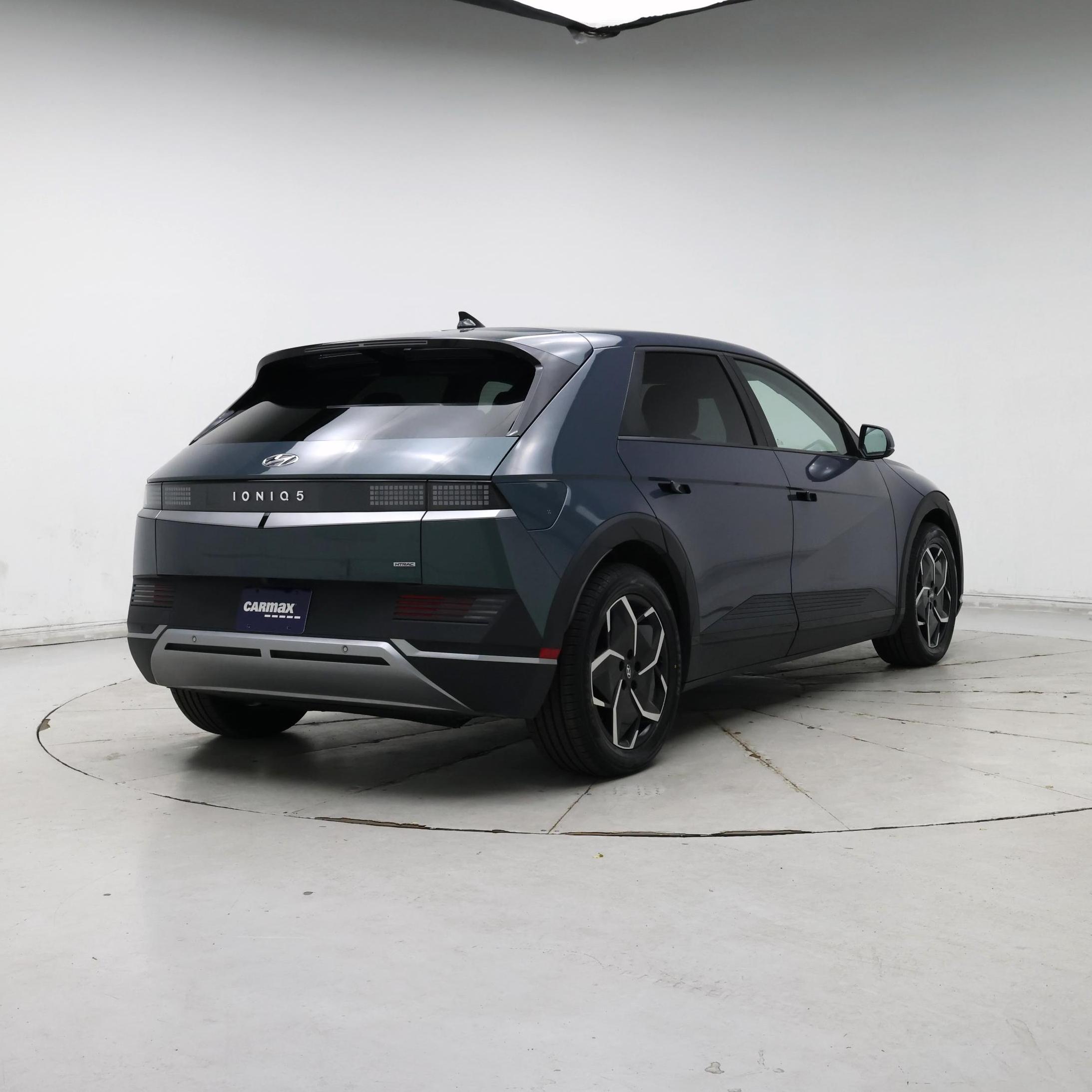 Thumbnail: 2023 Hyundai Ioniq 5 - 8