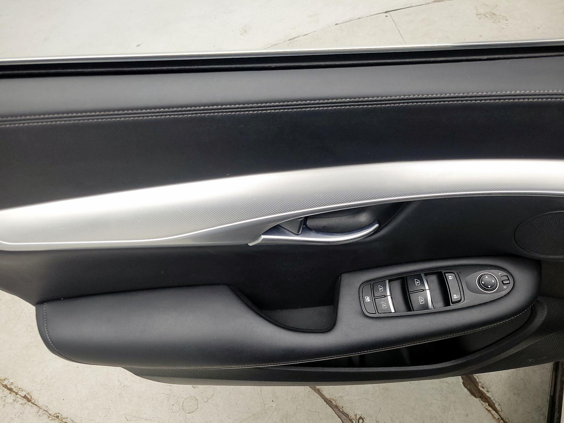 Thumbnail: 2021 INFINITI QX50 - 12