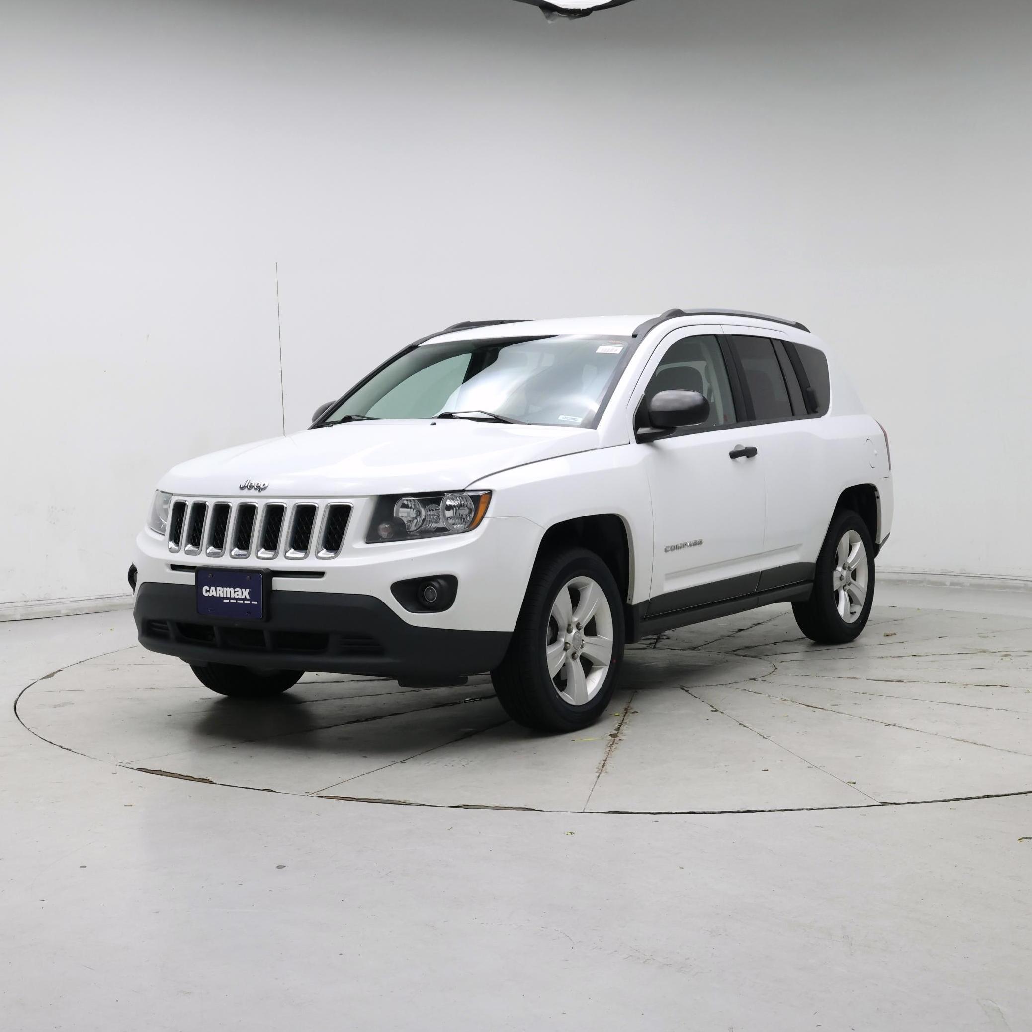Thumbnail: 2015 Jeep Compass - 4