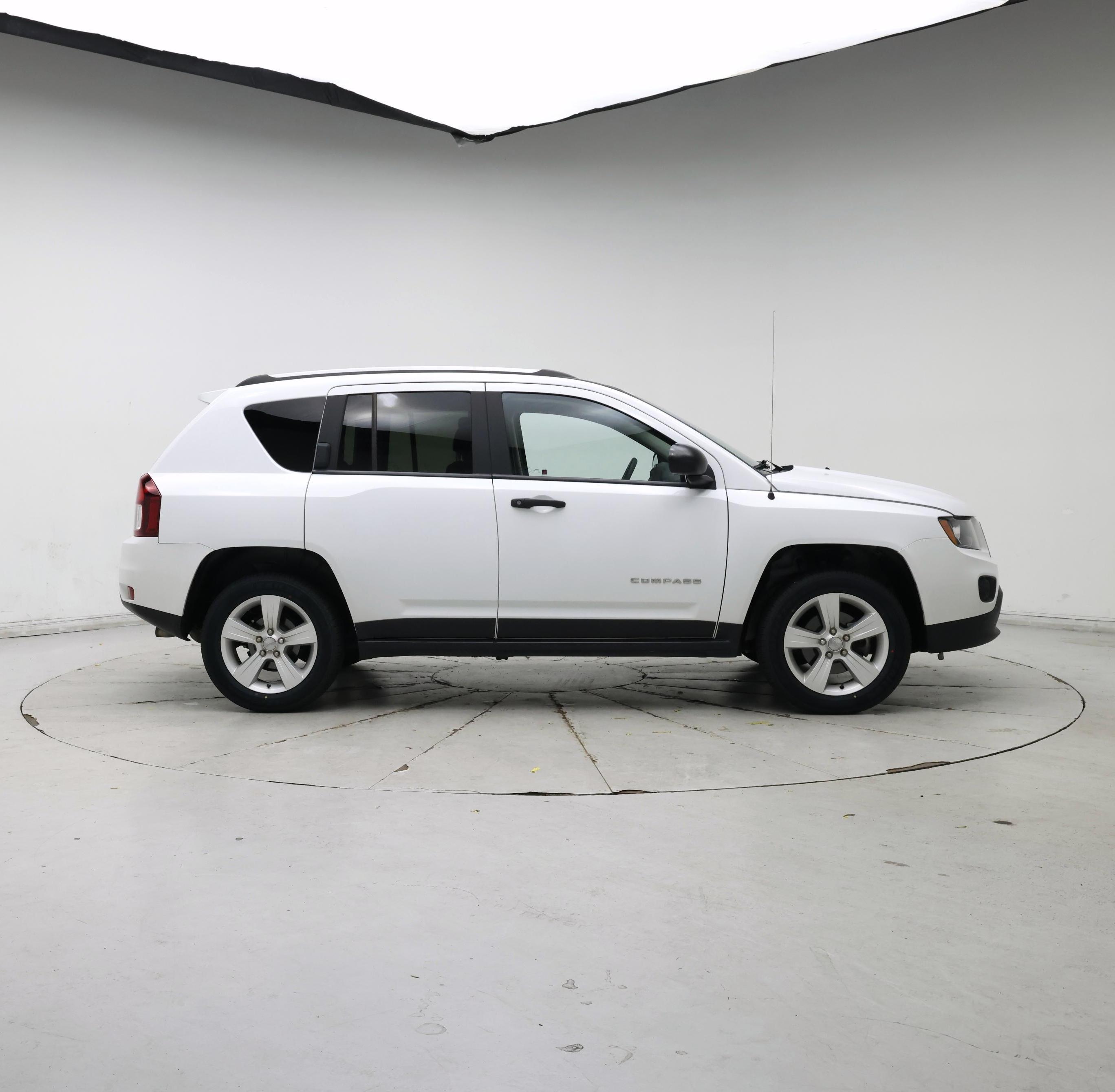 Thumbnail: 2015 Jeep Compass - 7