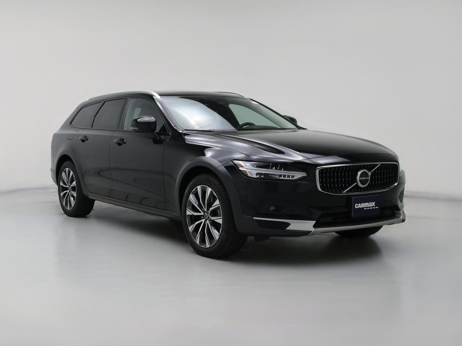 2023 Volvo V90 Cross Country
