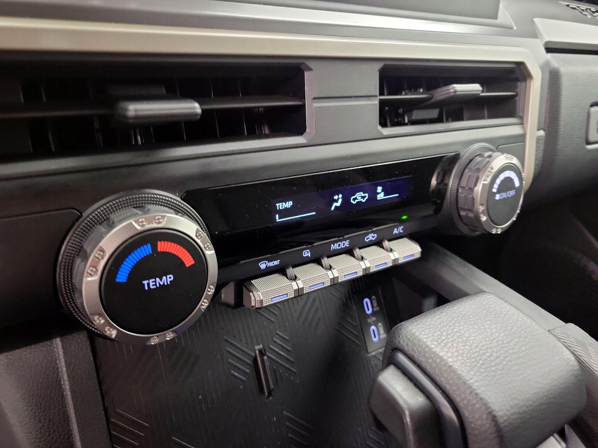 Thumbnail: 2024 Toyota Tacoma - 17