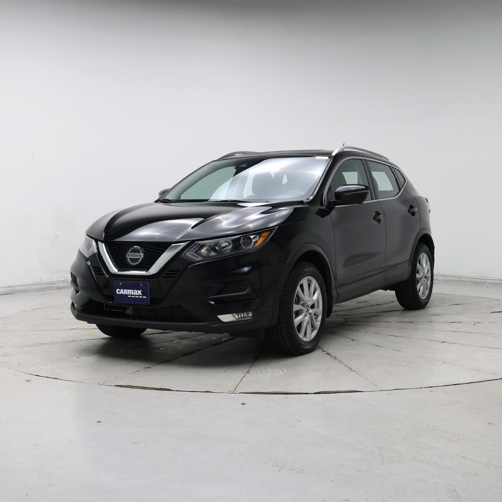 Thumbnail: 2022 Nissan Rogue Sport - 4