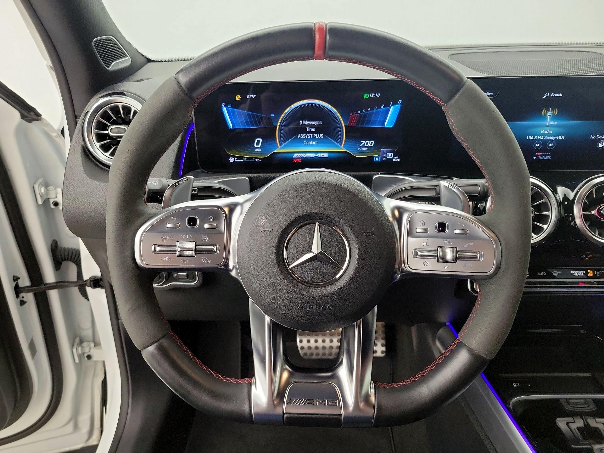 Thumbnail: 2023 Mercedes-Benz GLB - 10