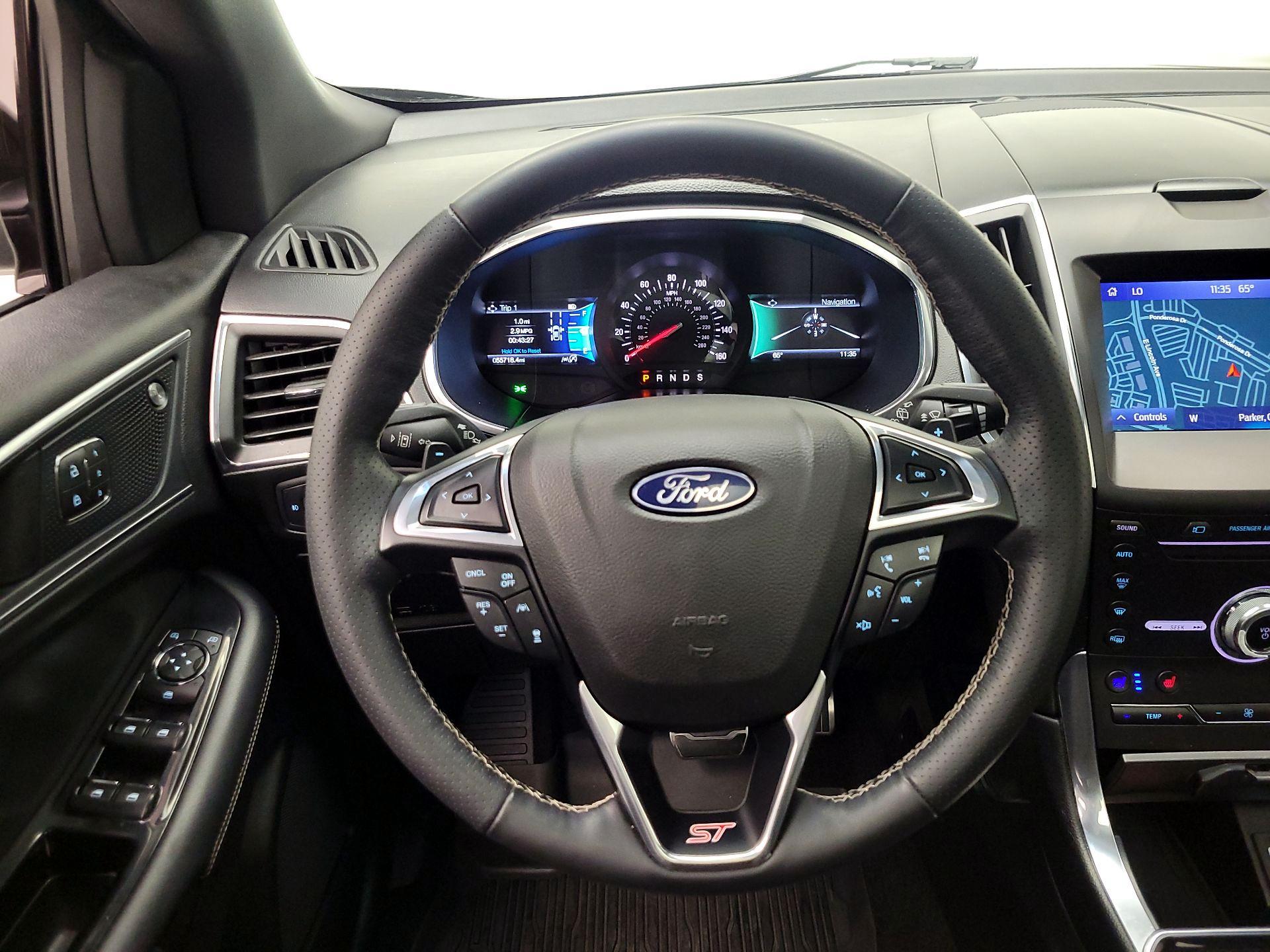 Thumbnail: 2019 Ford Edge - 10