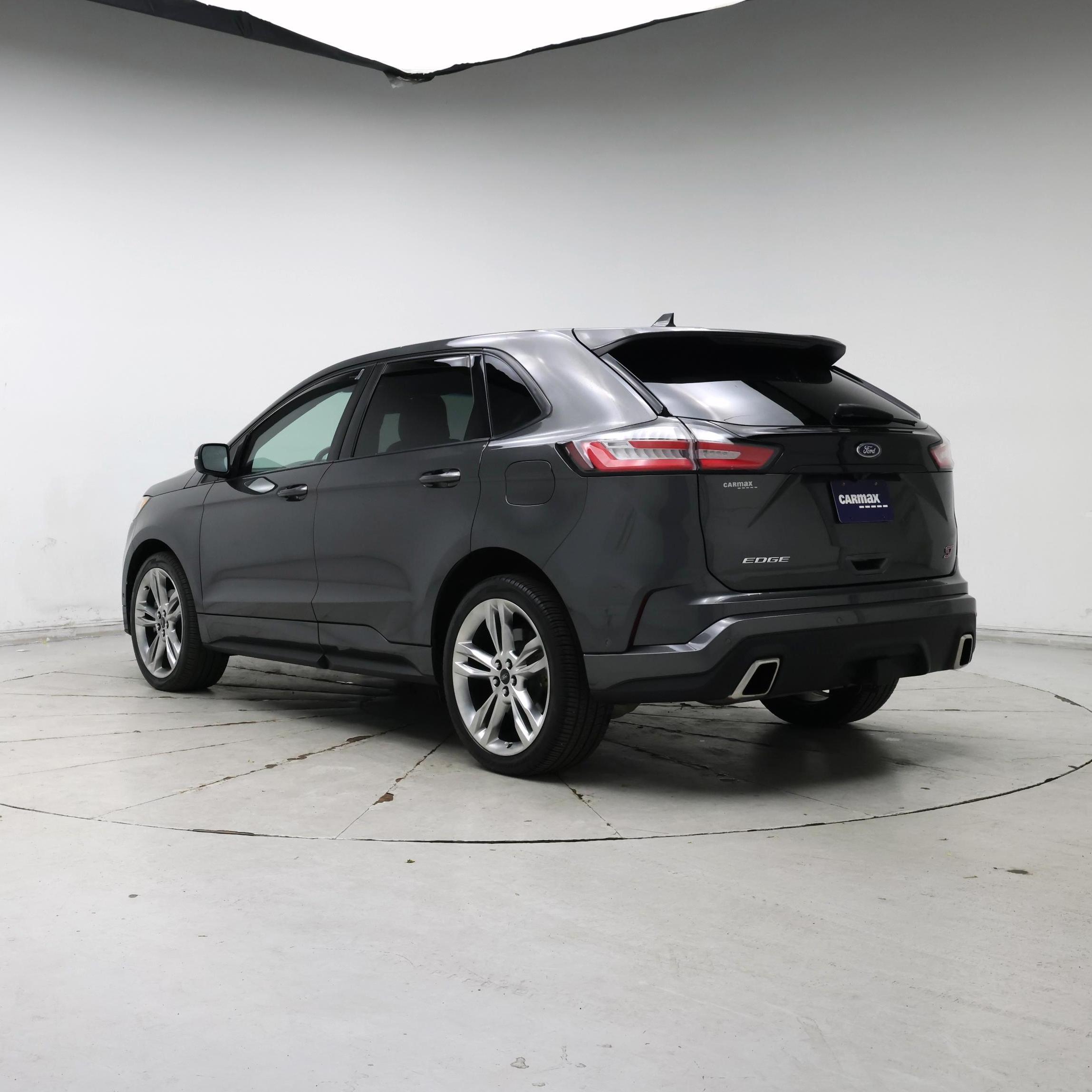 Thumbnail: 2019 Ford Edge - 2