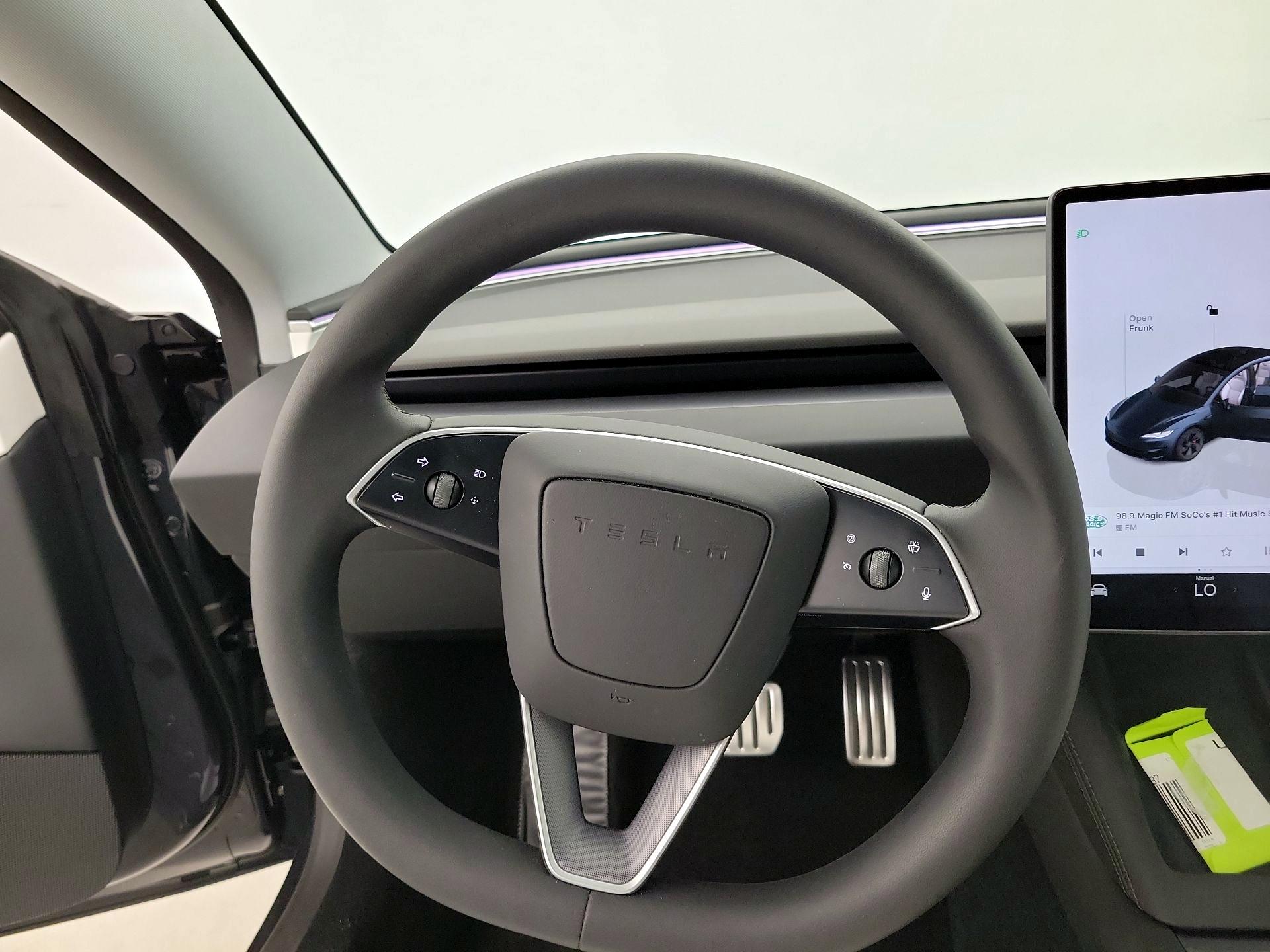 Thumbnail: 2025 Tesla Model 3 - 10