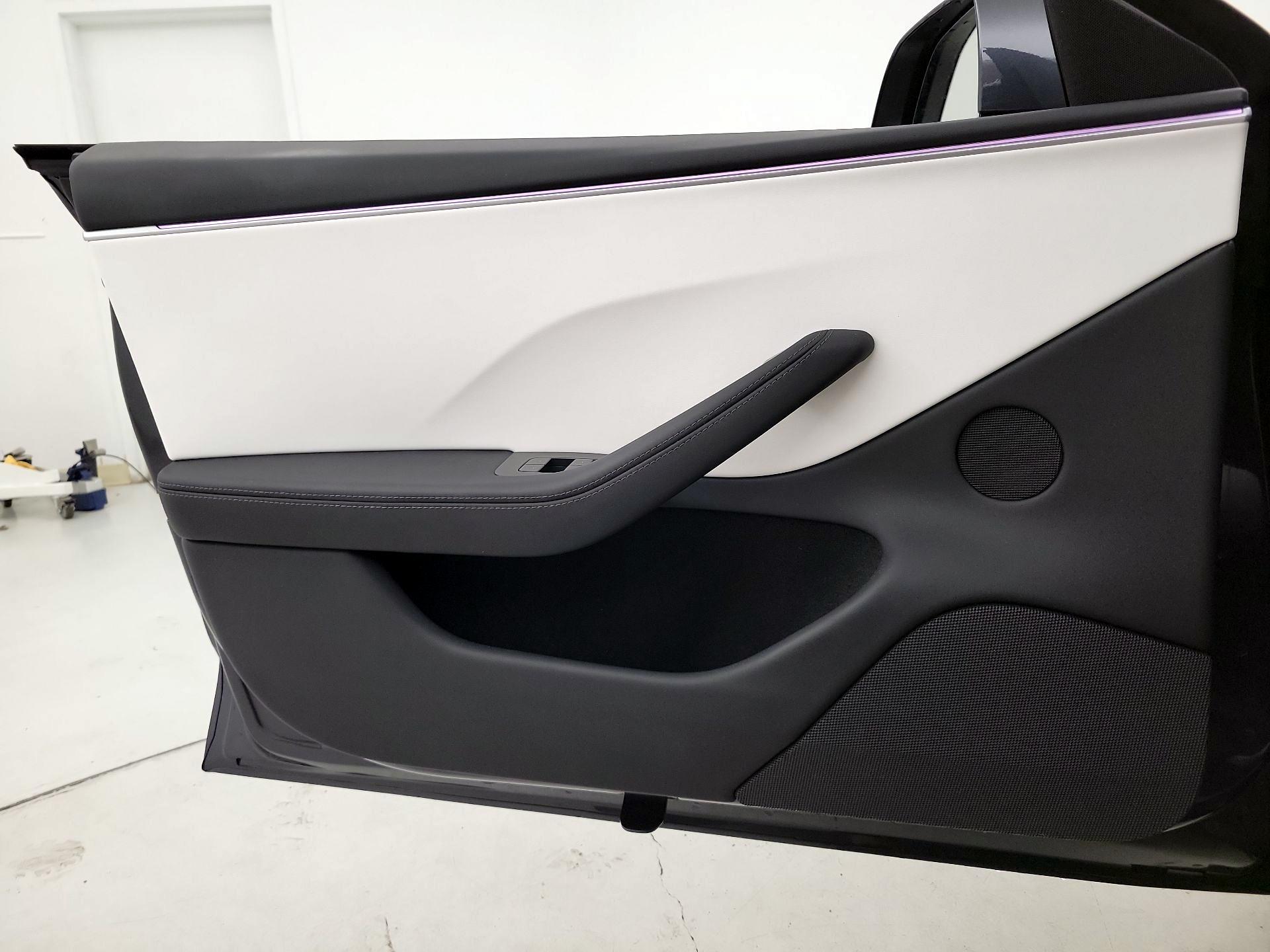 Thumbnail: 2025 Tesla Model 3 - 12
