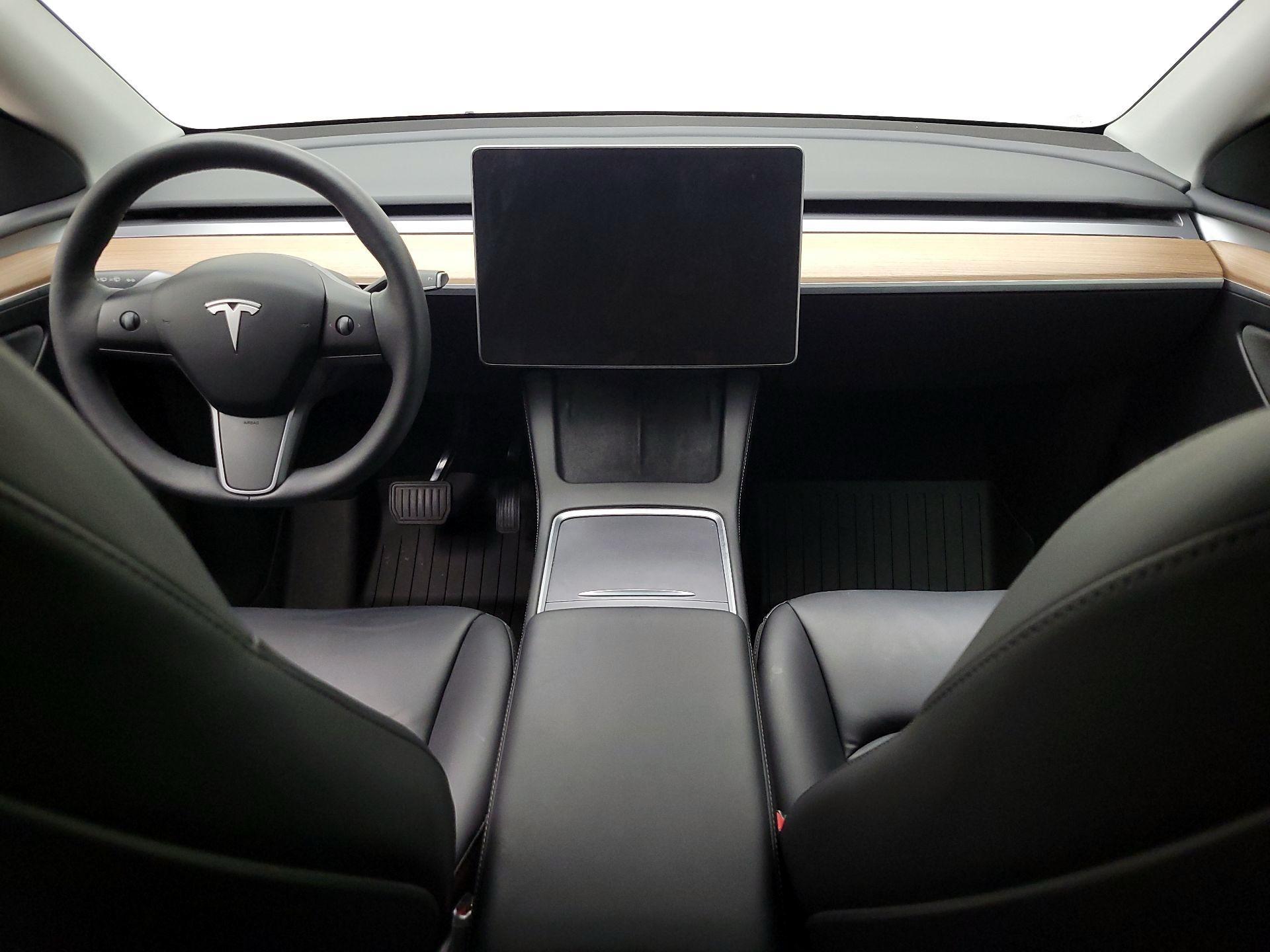 Thumbnail: 2023 Tesla Model Y - 9