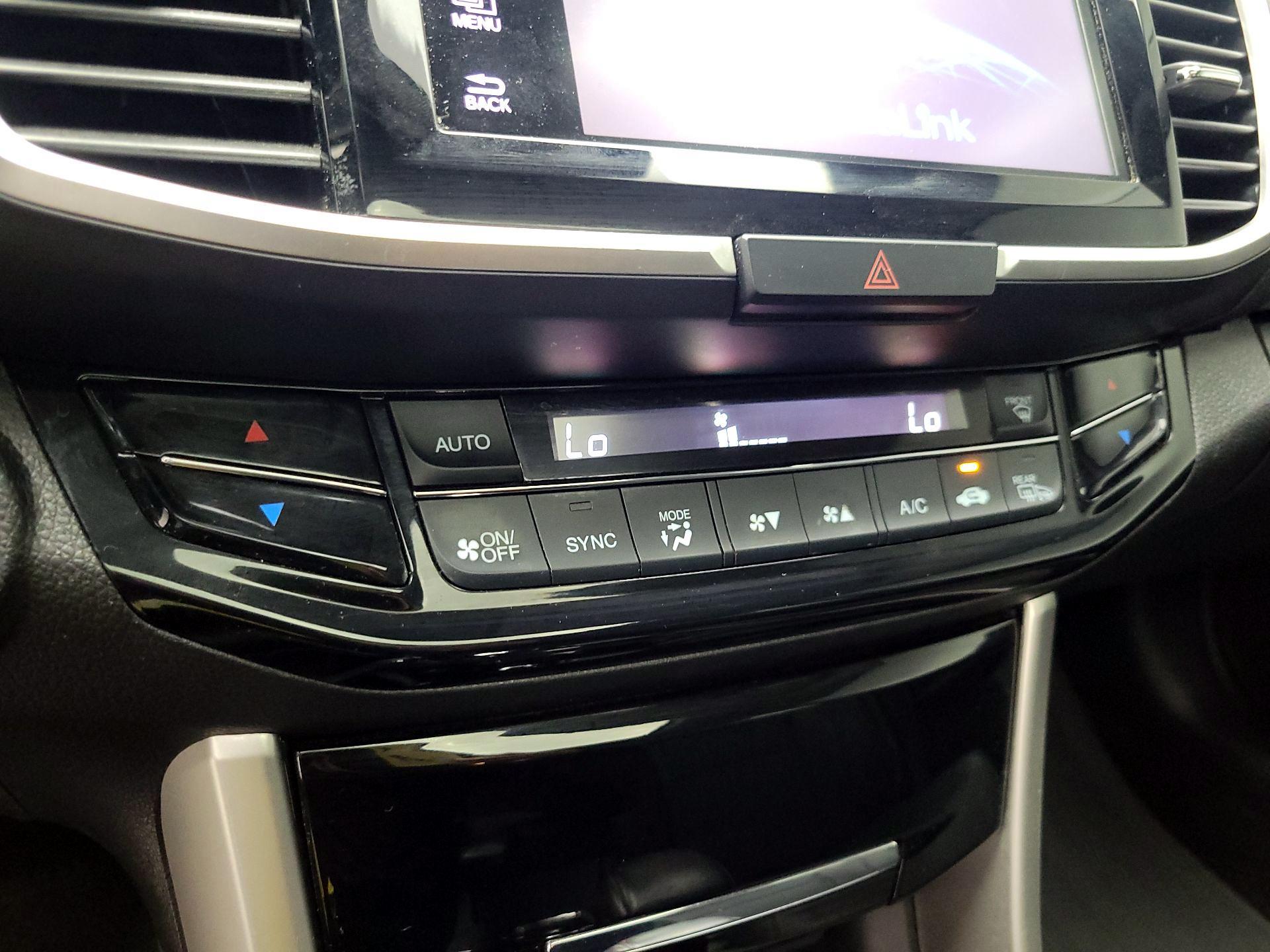 Thumbnail: 2017 Honda Accord - 17
