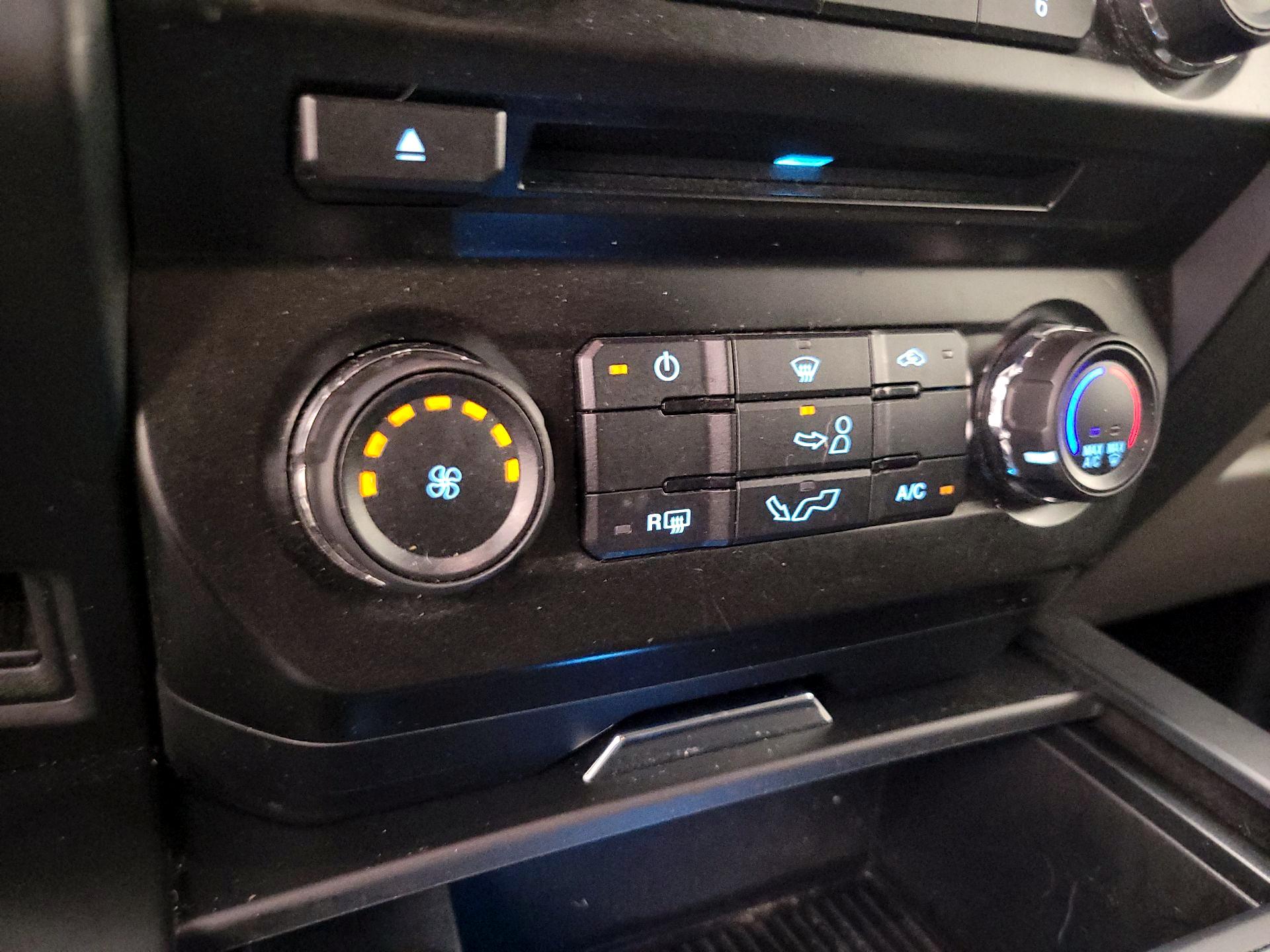 Thumbnail: 2018 Ford F-150 - 16