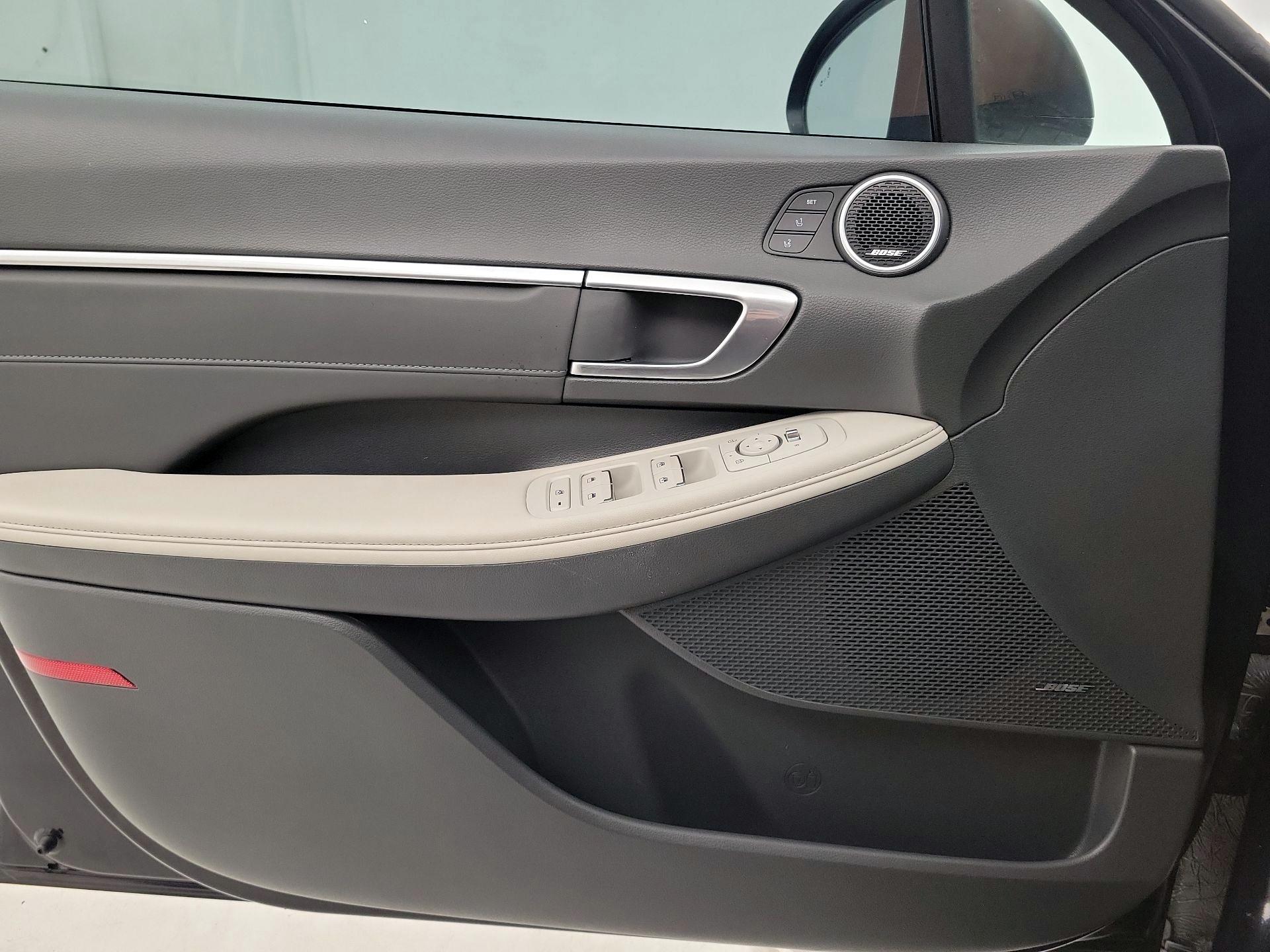 Thumbnail: 2023 Hyundai Sonata - 10