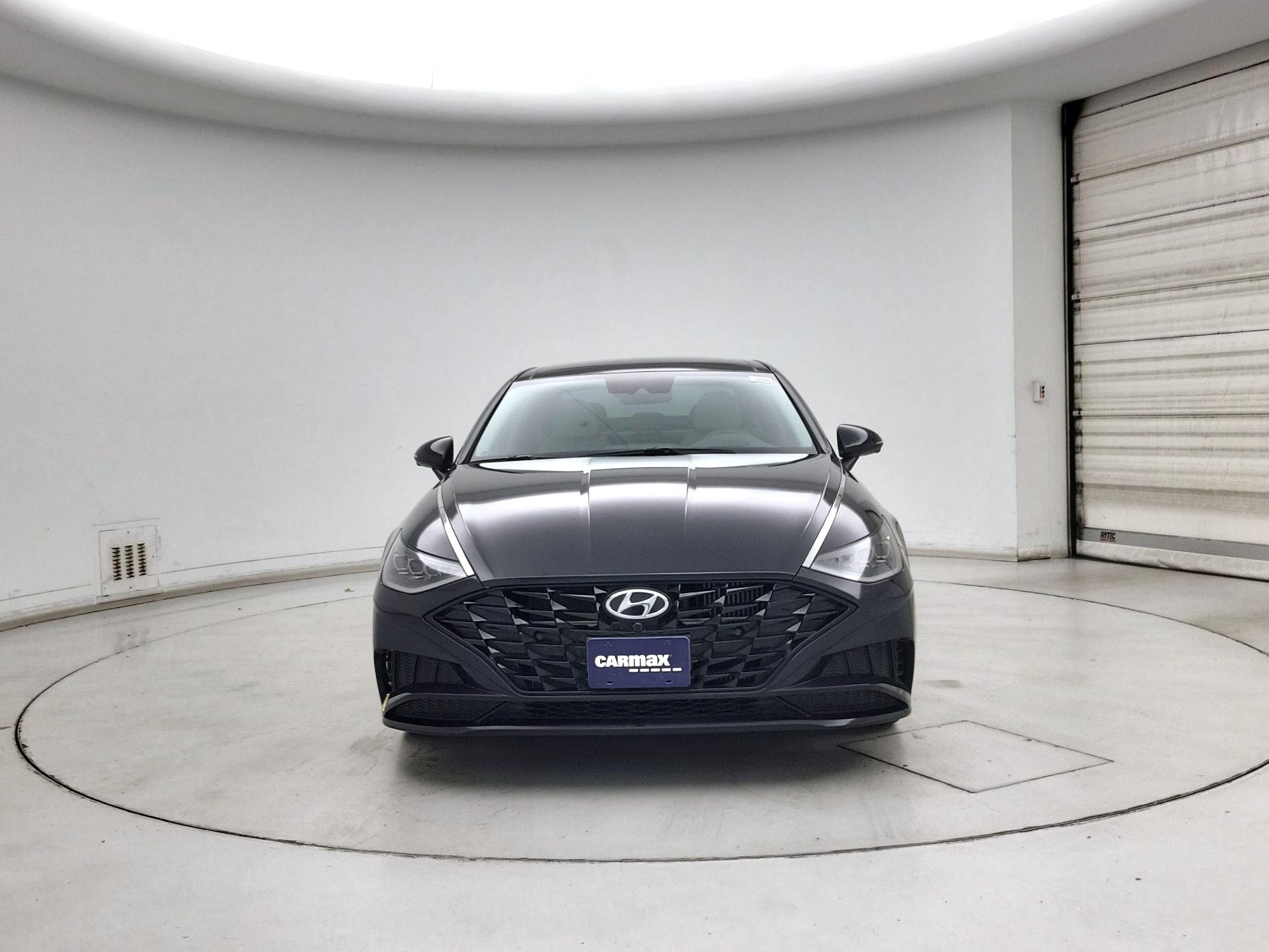 Thumbnail: 2023 Hyundai Sonata - 2