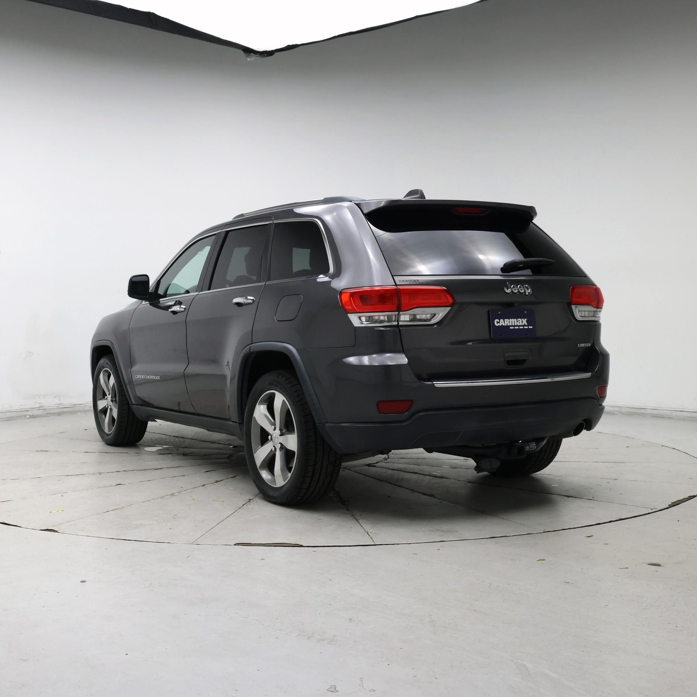 Thumbnail: 2015 Jeep Grand Cherokee - 2