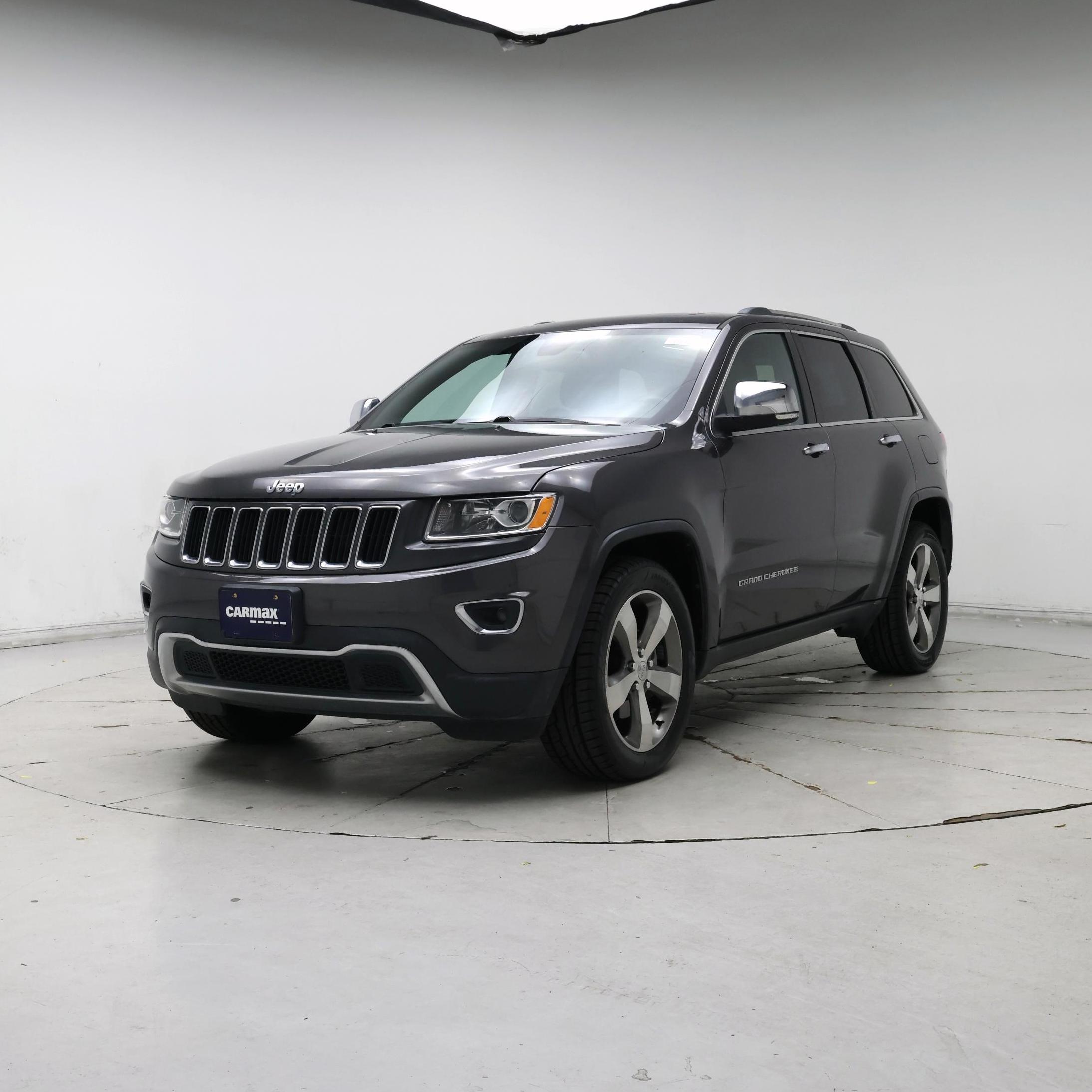 Thumbnail: 2015 Jeep Grand Cherokee - 4