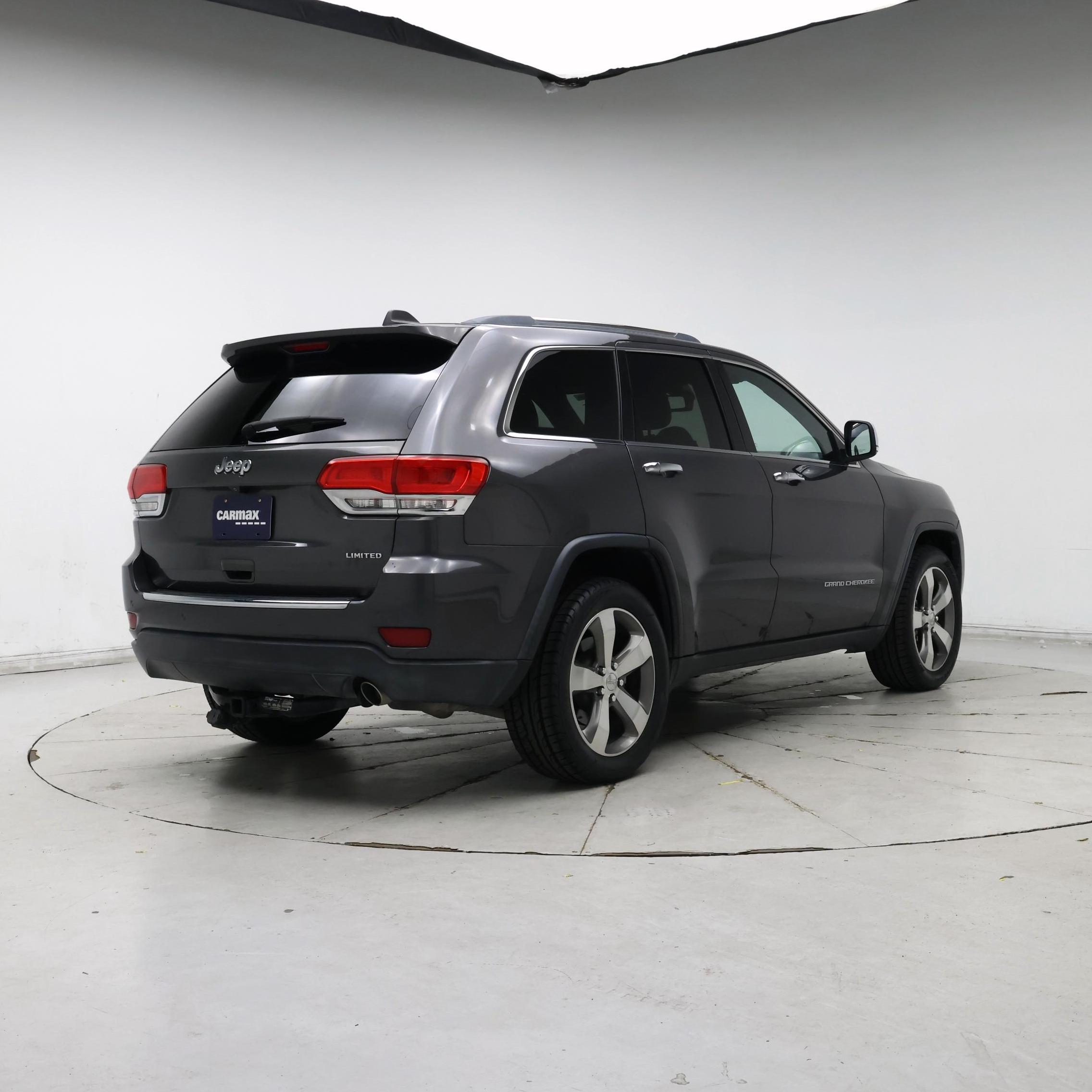 Thumbnail: 2015 Jeep Grand Cherokee - 8