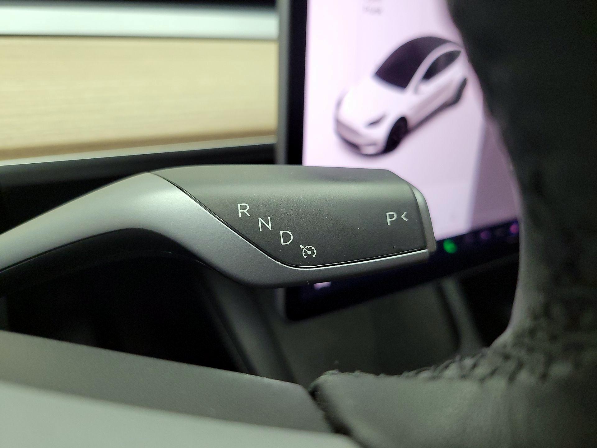 Thumbnail: 2022 Tesla Model Y - 17