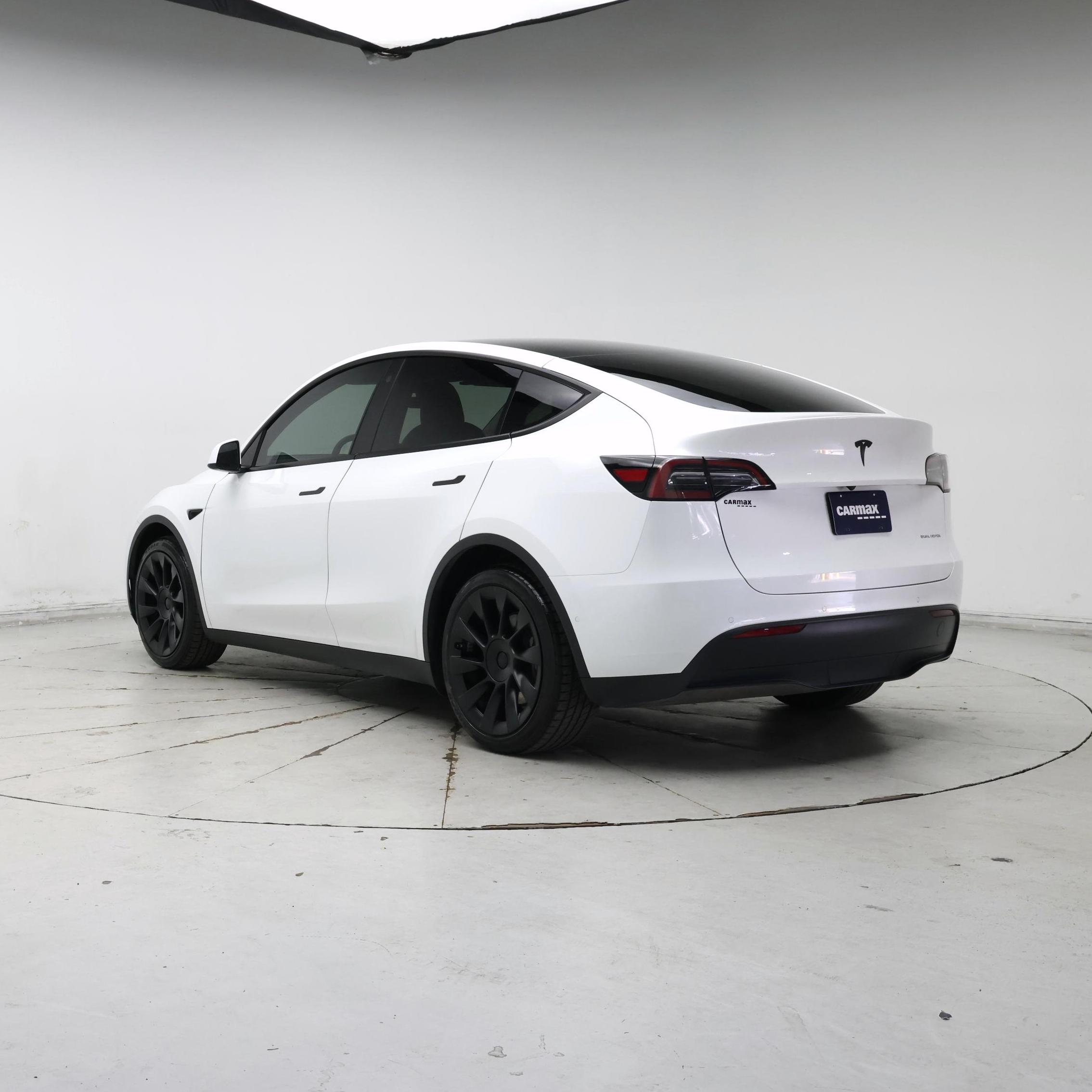 Thumbnail: 2022 Tesla Model Y - 2