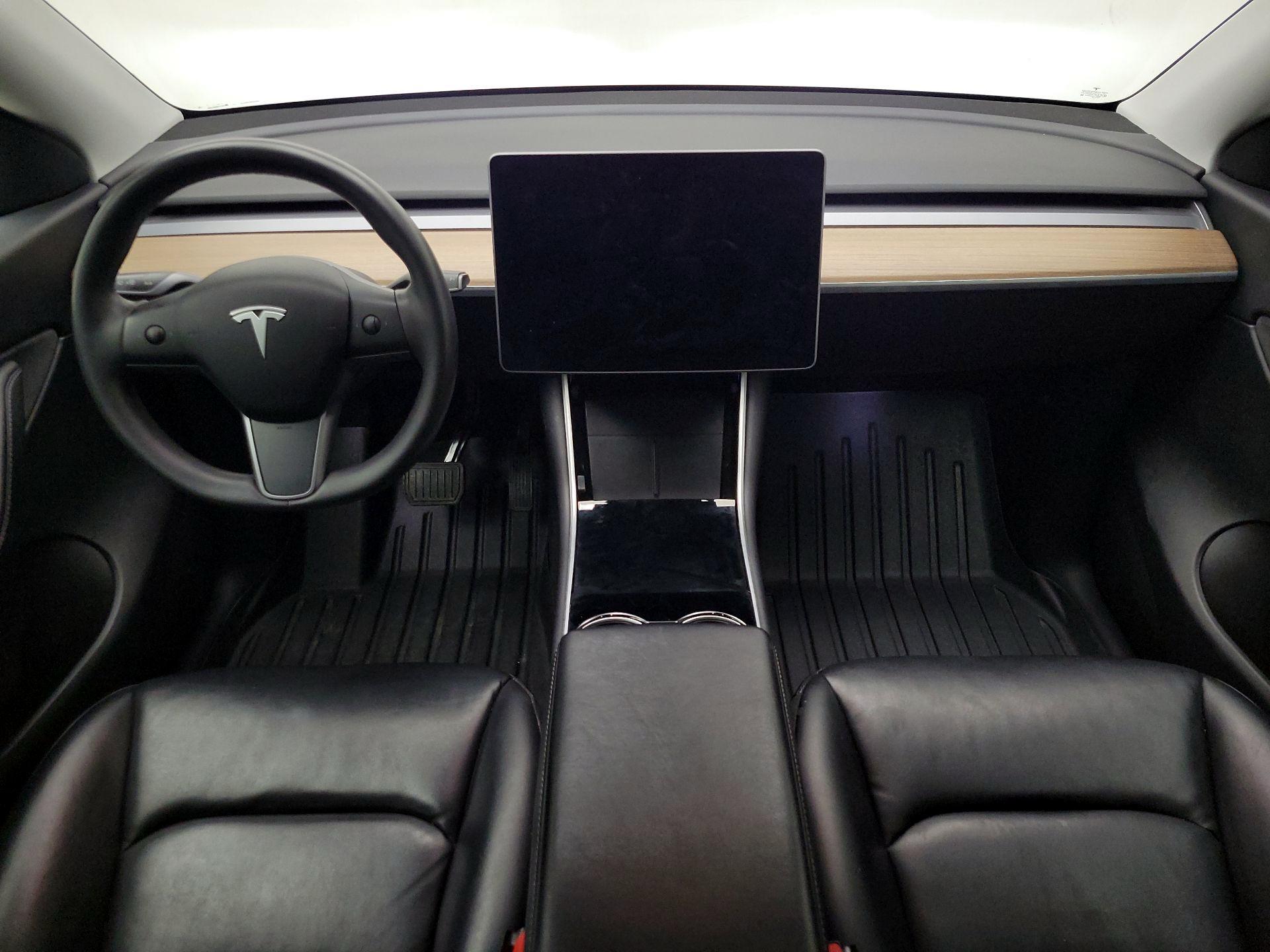 Thumbnail: 2020 Tesla Model Y - 9
