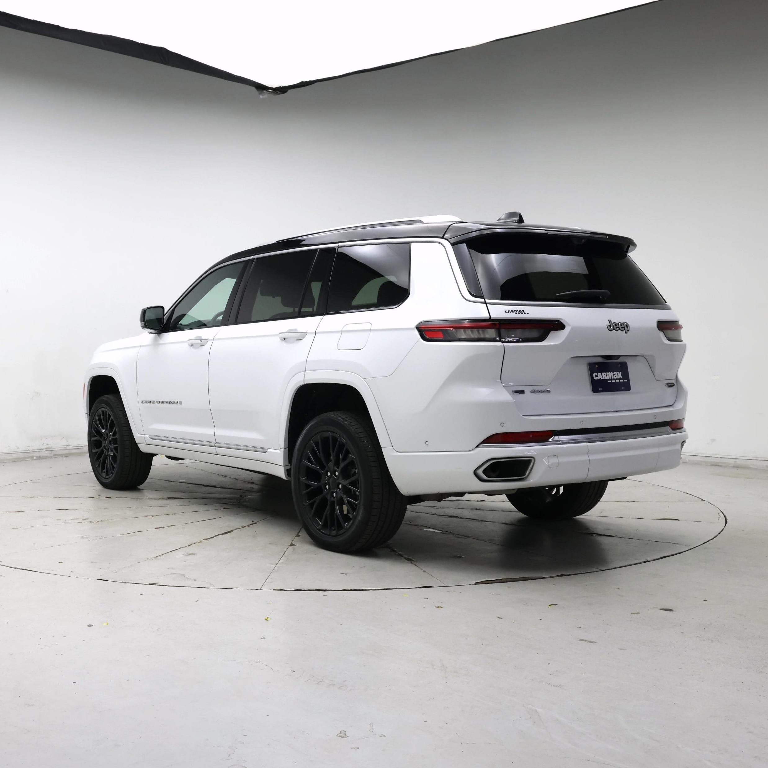 Thumbnail: 2023 Jeep Grand Cherokee L - 2