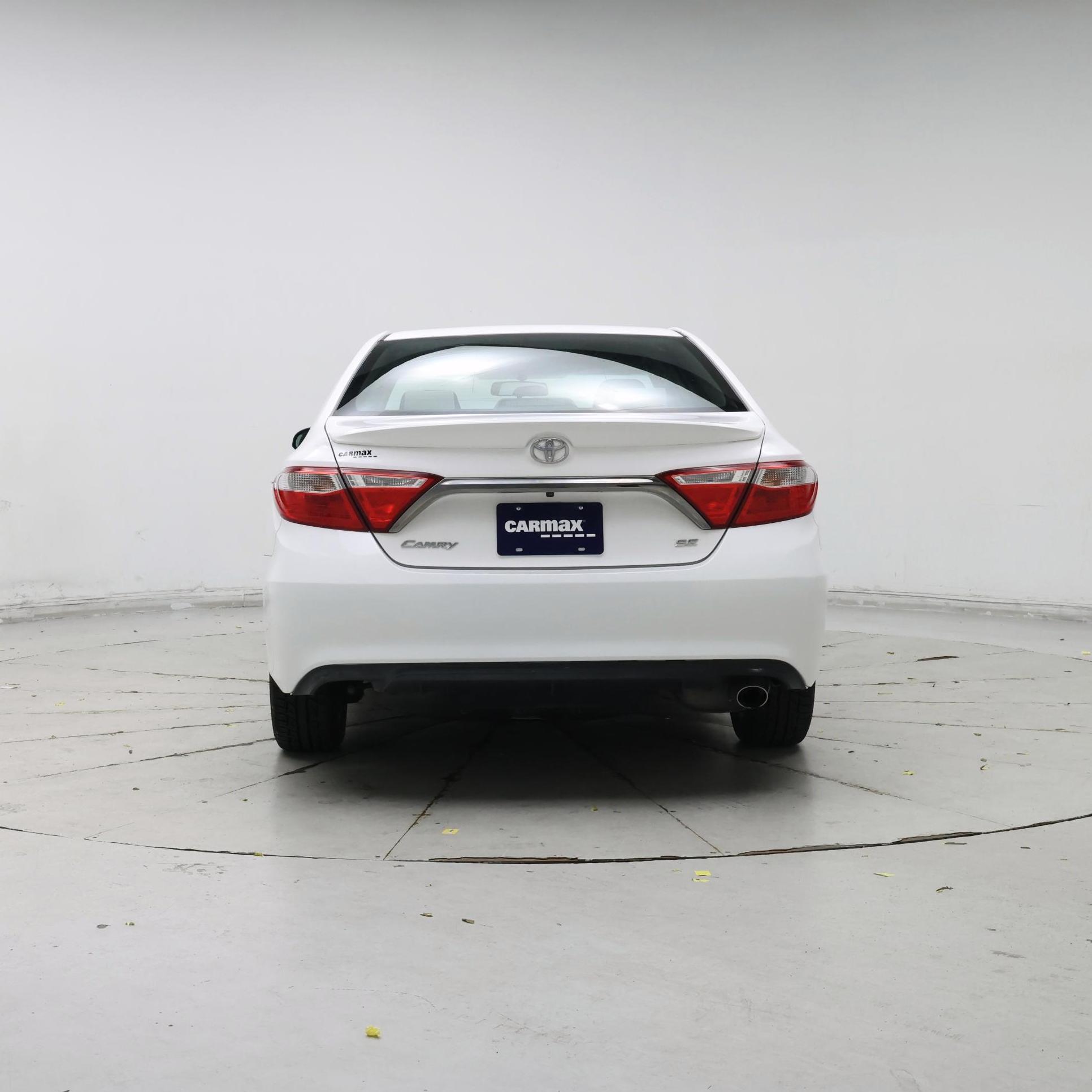 Thumbnail: 2015 Toyota Camry - 6