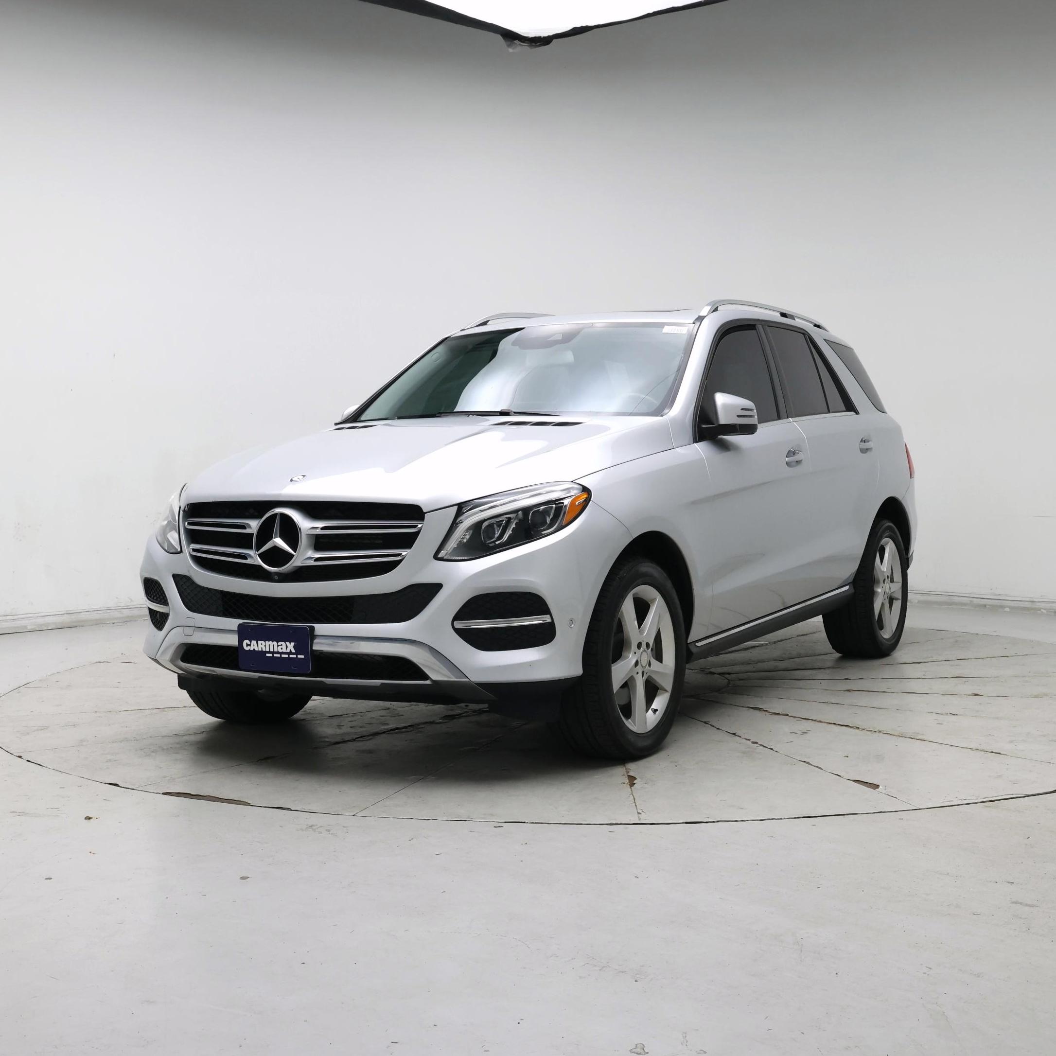 Thumbnail: 2016 Mercedes-Benz GLE - 4