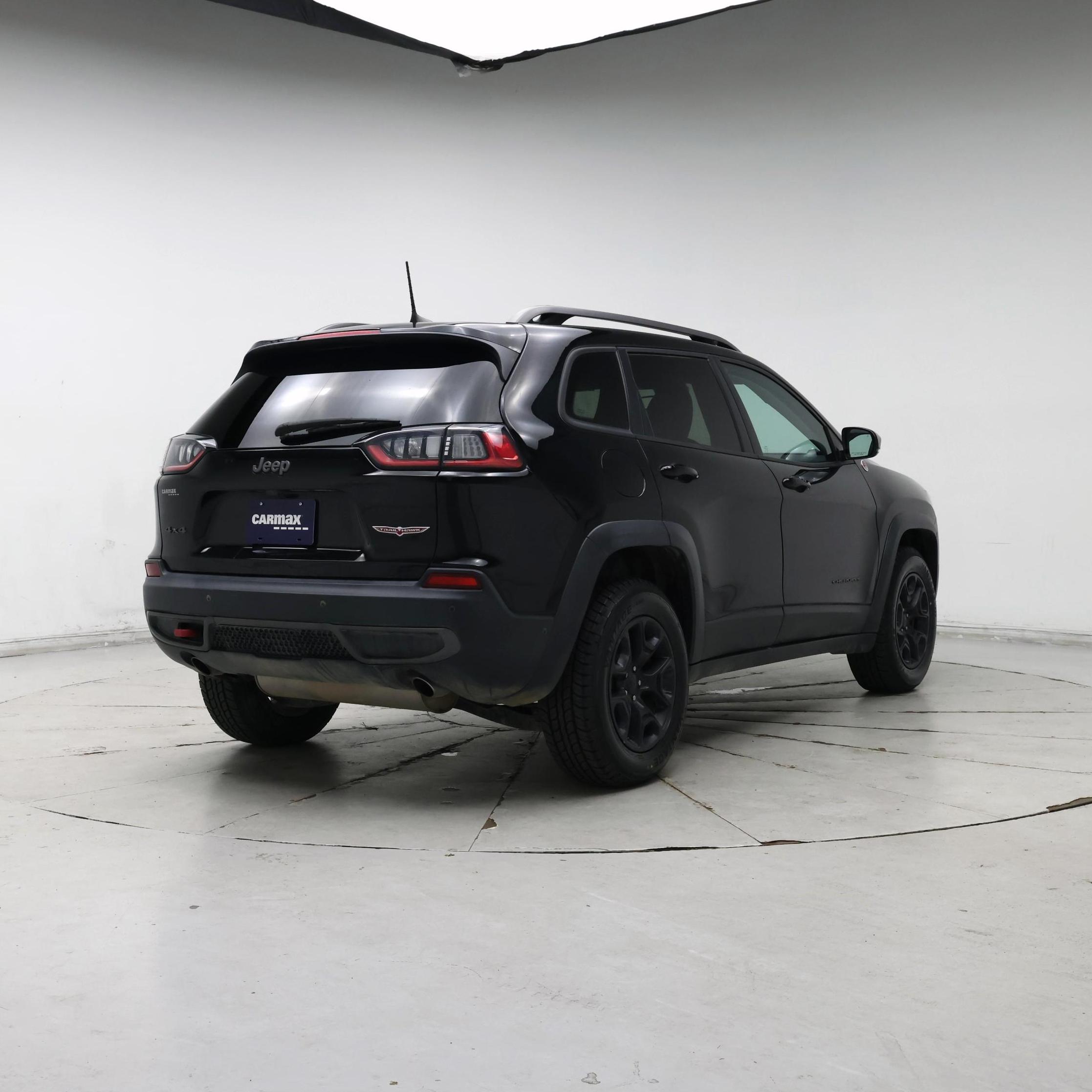 Thumbnail: 2020 Jeep Cherokee - 8