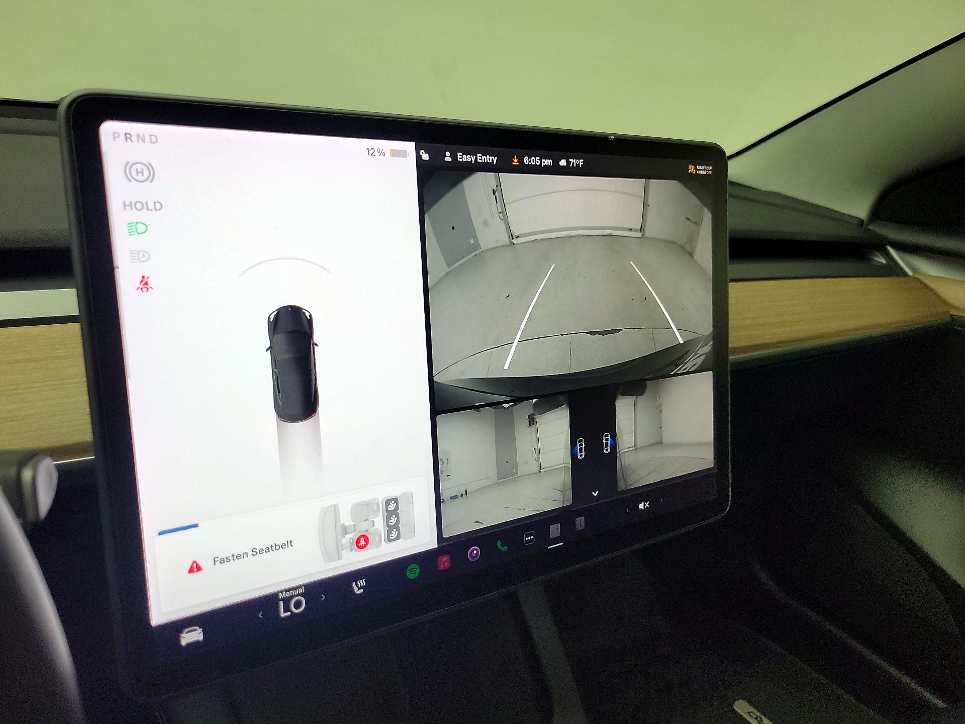 Thumbnail: 2021 Tesla Model 3 - 14