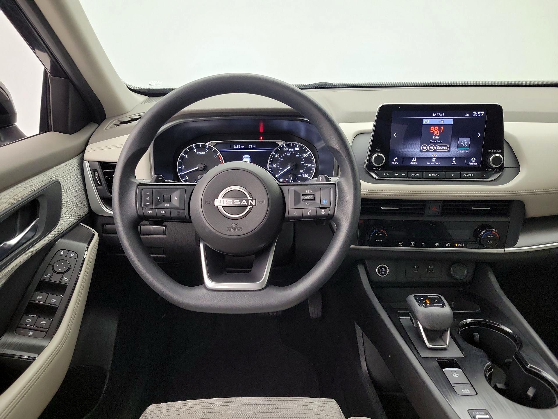 Thumbnail: 2023 Nissan Rogue - 10
